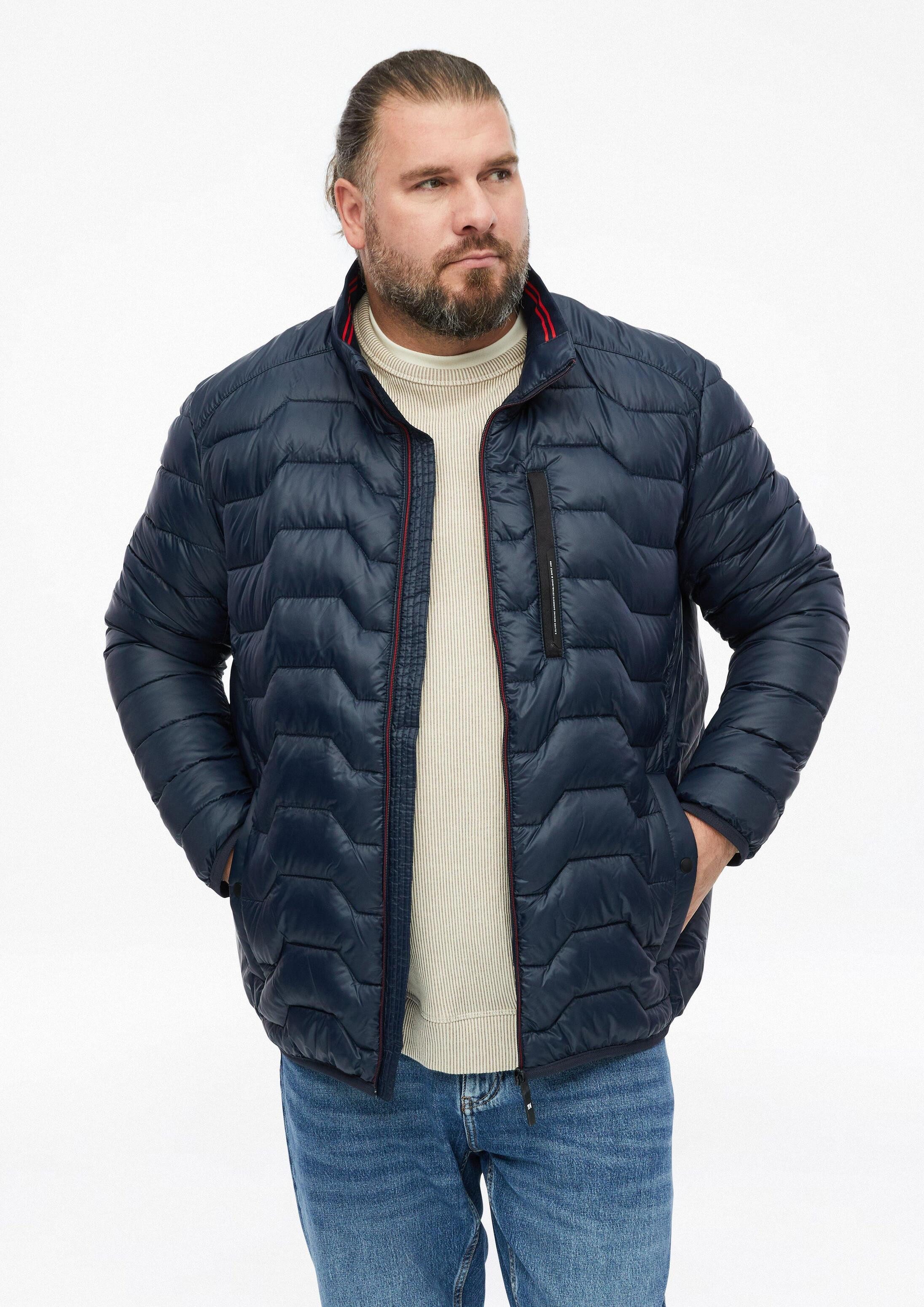s.Oliver Funktionsjacke Outdoor-Jacke Leichte Steppjacke mit Kontrast-Details und Stehkragen