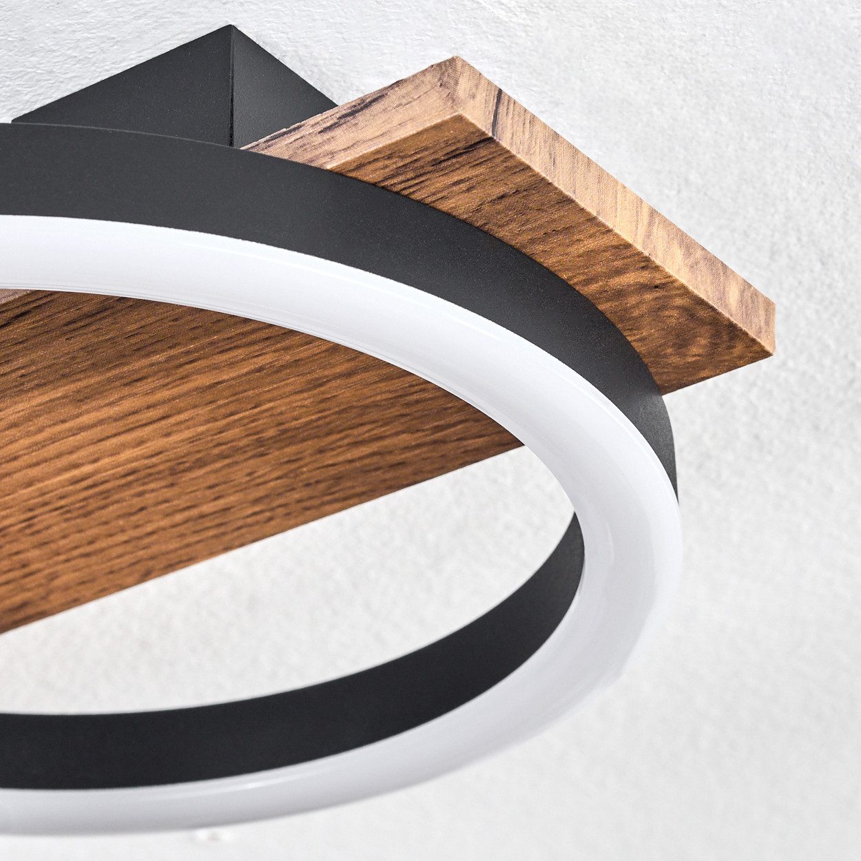 hofstein Deckenleuchte Deckenlampe aus Metall/Holz/Kunststoff in Schwarz/Braun/Weiß, 3000 Kelvin, Deckenleuchte im modernen Design, 18 Watt, 3000 Kelvin
