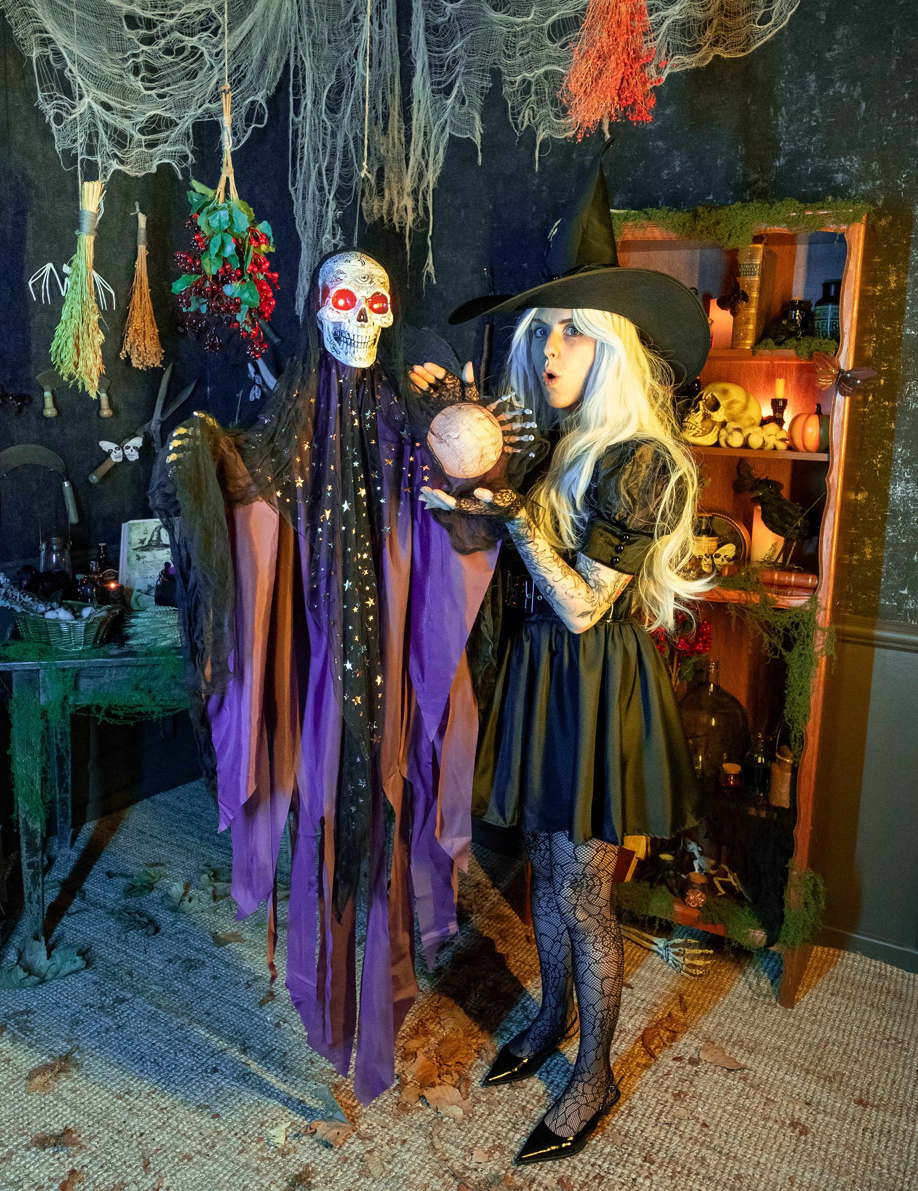 atosa Kostüm Kichernde Skelett Wahrsagerin leuchtend 180 cm