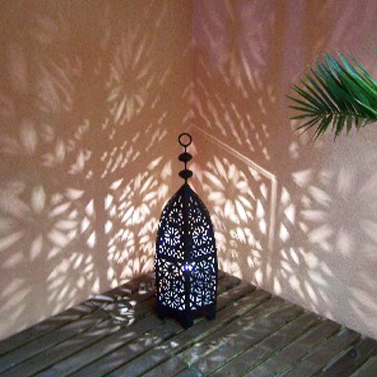 Marrakesch Orient & Mediterran Interior Kerzenlaterne Marokkanische Laterne Sliman handgefertigt aus Eisen in Schwarz 60 cm (1 St), Handarbeit