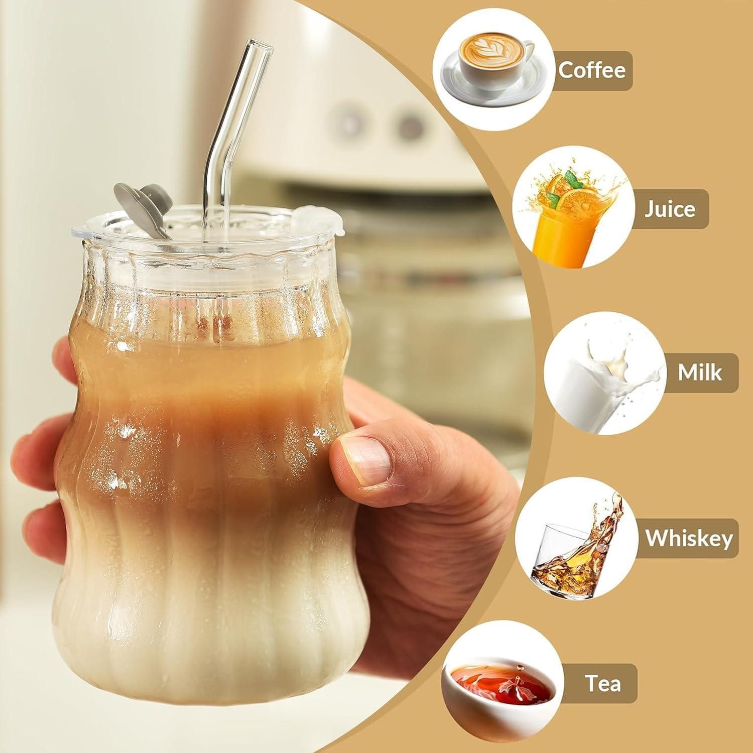 LuxusKollektion Latte-Macchiato-Glas Latte Macchiato Gläser Deckel Strohhalm Eiskaffee Set 530ML