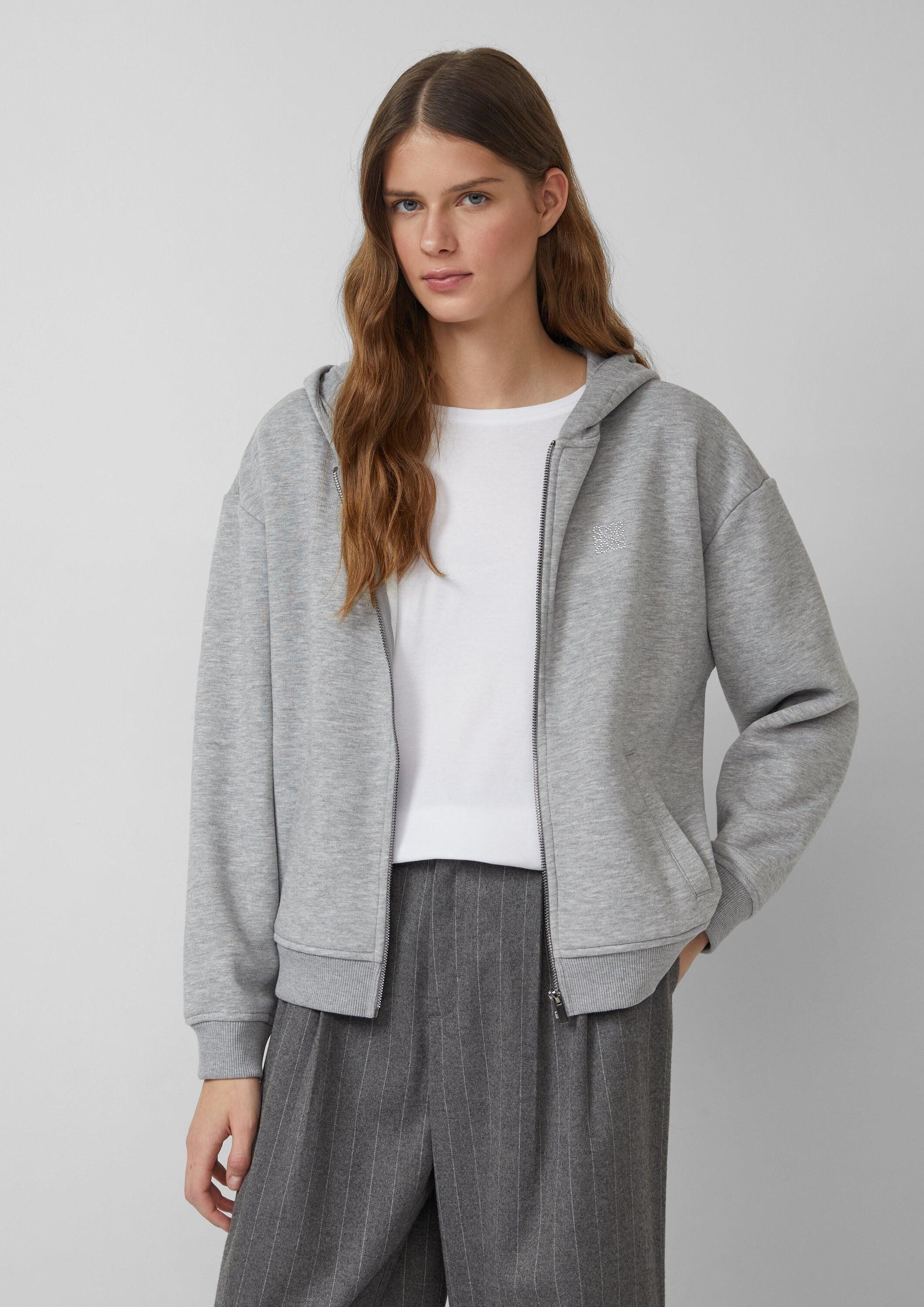s.Oliver Sweatjacke Sweatshirt Jacke Weiche Sweatjacke mit Schmuckstein-Detail