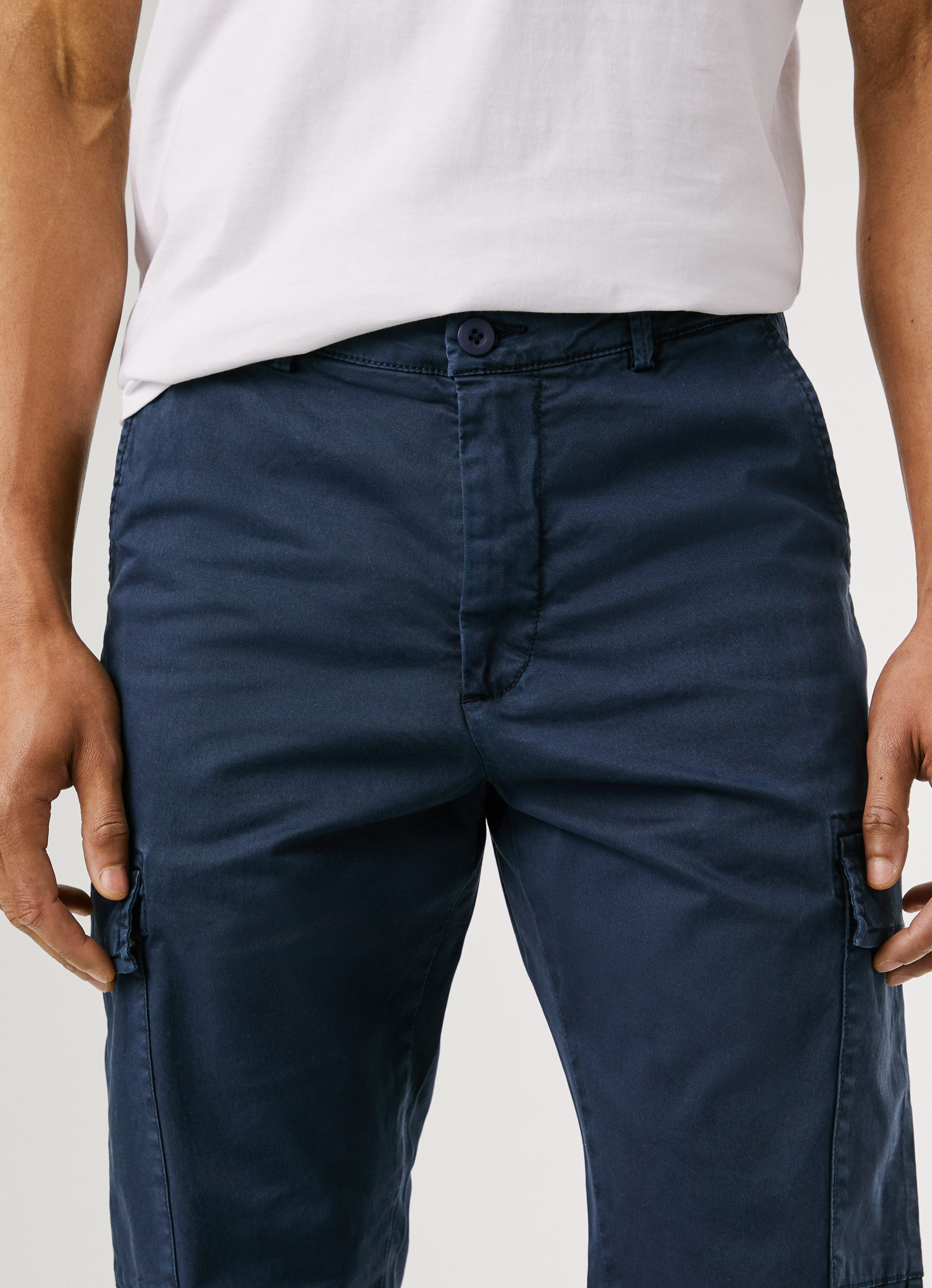 Pepe Jeans Chinohose SLIM CARGO TWILL mit aufgesetzten Taschen