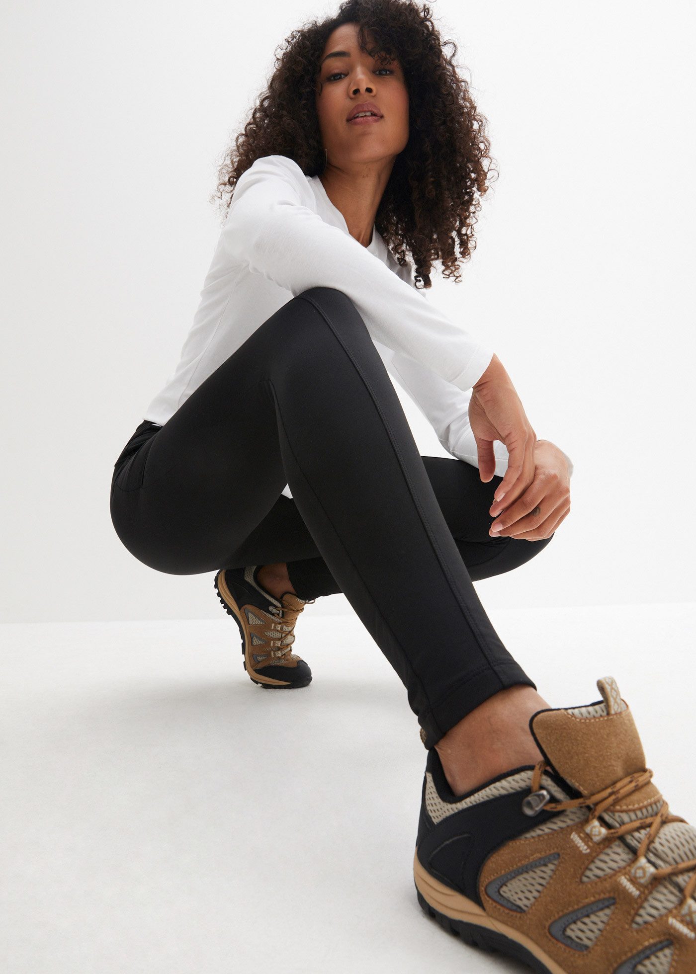 bonprix Thermoleggings mit Fleece-Futter, schnelltrocknend, Skinny Fit, mit Taschen