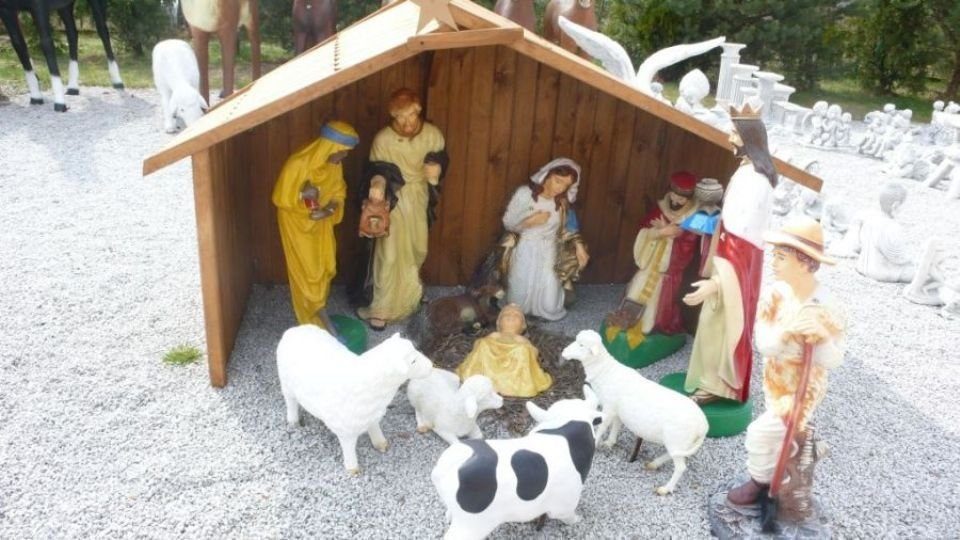 JVmoebel Skulptur Krippe Weihnachten Figur Garten Statue Skulptur Figuren Skulpturen, Made in Europa