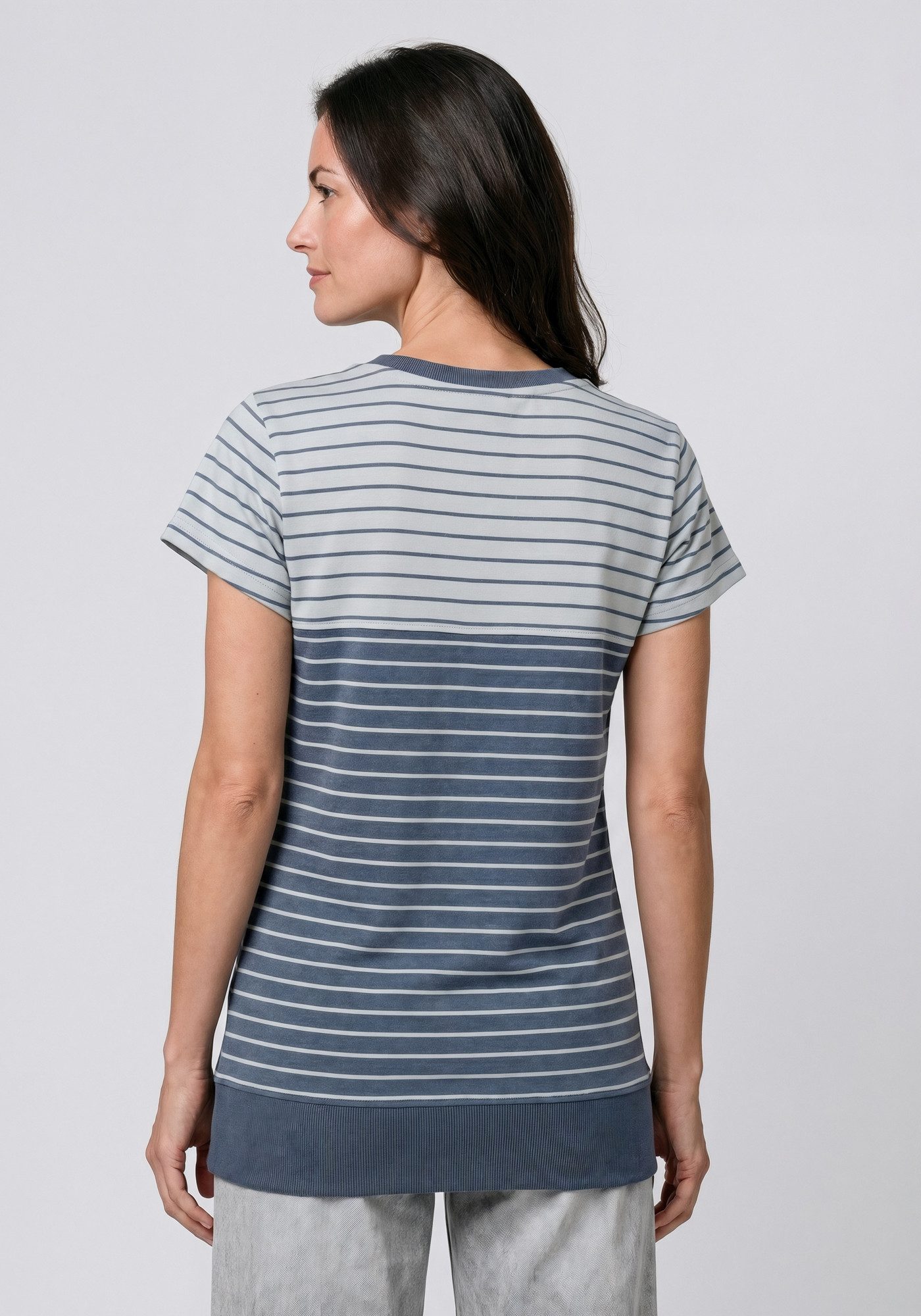 Alife & Kickin Rundhalsshirt CosmaAK B vielseitiges Basic-Shirt mit Streifen und breitem Saum