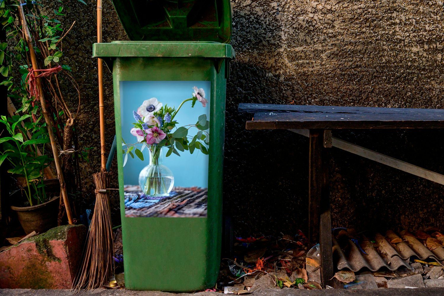 Mülleimer-aufkleber, St), Mülltonne, Abfalbehälter Vase Sticker, Blumenstrauß MuchoWow Wandsticker Container, Blumen (1 - -