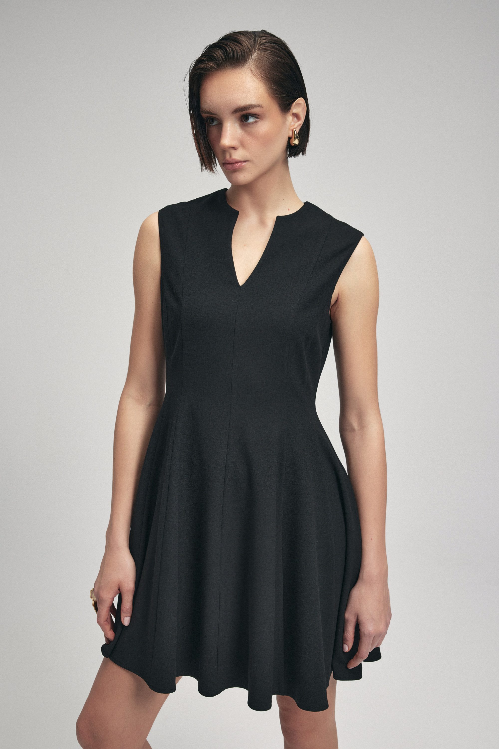 adL Minikleid Kleid mit V-Ausschnitt