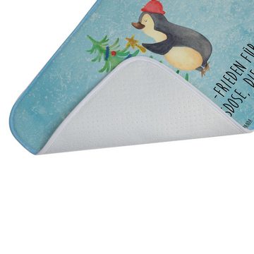 Badematte Pinguin Weihnachtsbaum - Eisblau - Geschenk, Nikolaus, Weihnachtsdeko Mr. & Mrs. Panda, Höhe 1 mm, 100% Polyester, rechteckig, Stil-Statement