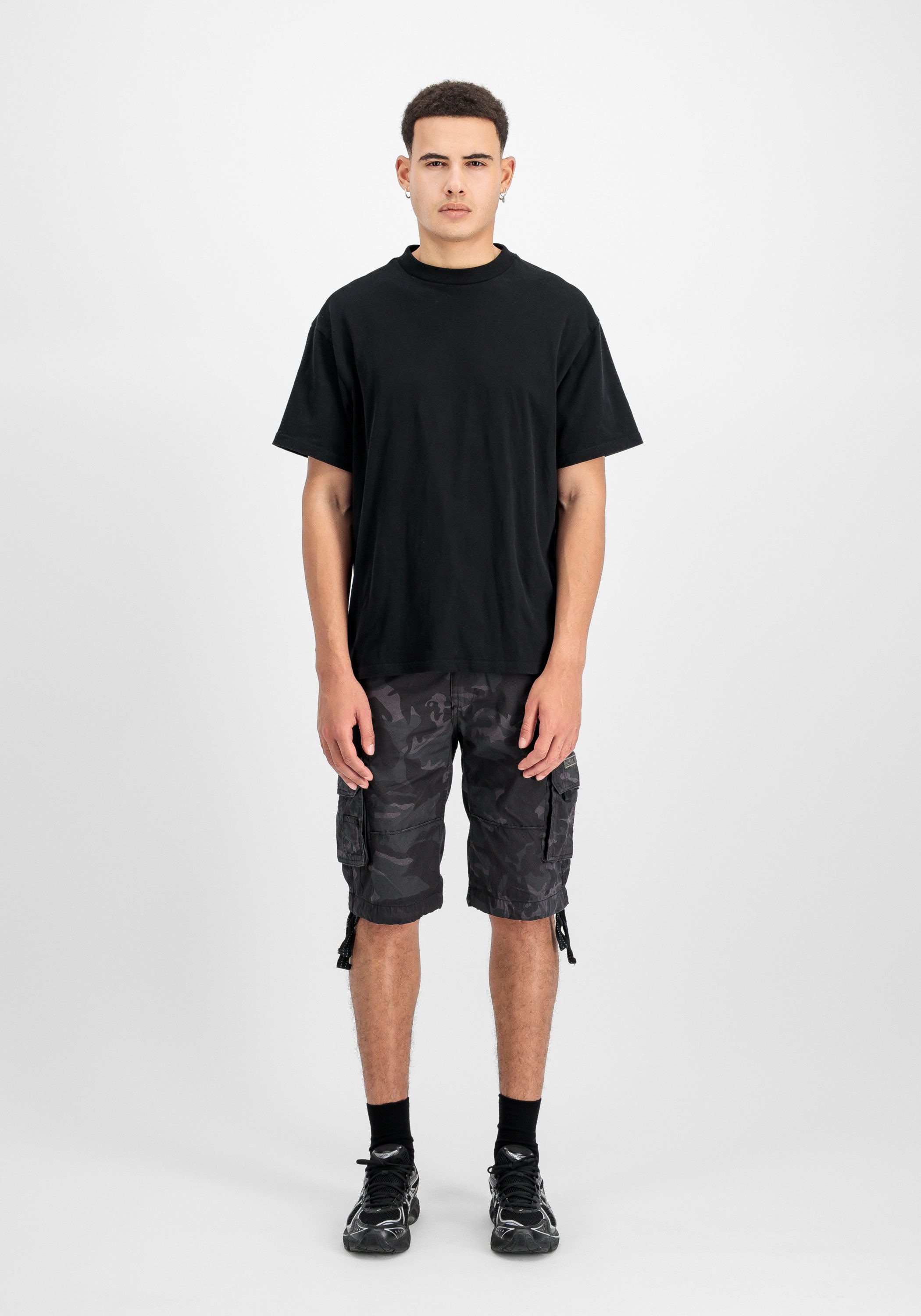 Alpha Industries Shorts Jet Short Camo