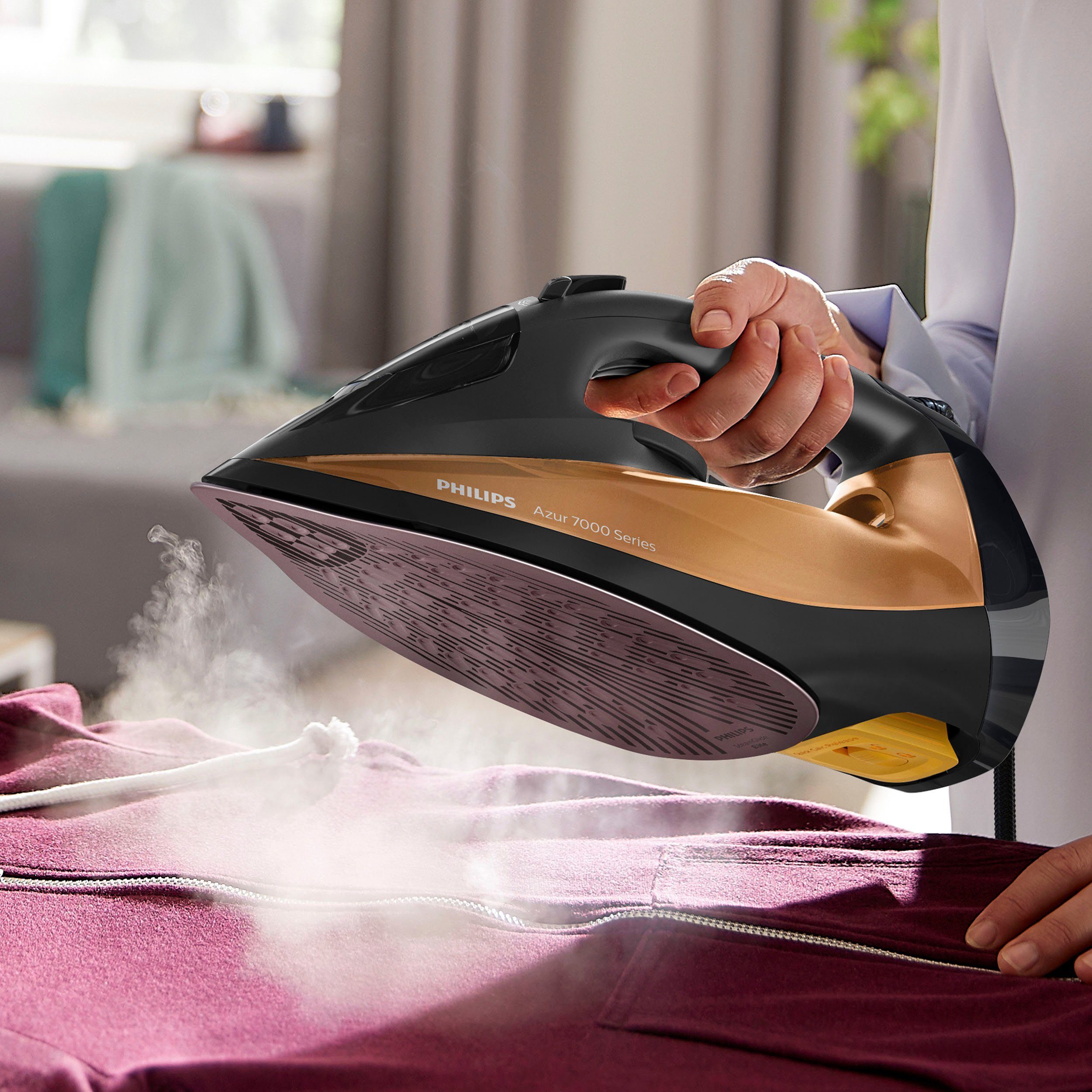 Philips Dampfbügeleisen DST7040/80 7000 Series, 2800 W, SteamGlide Elite Bügelsohle, 300 ml Wassertank und 50gr/Min Dauerdampf – Bild 4 von 5
