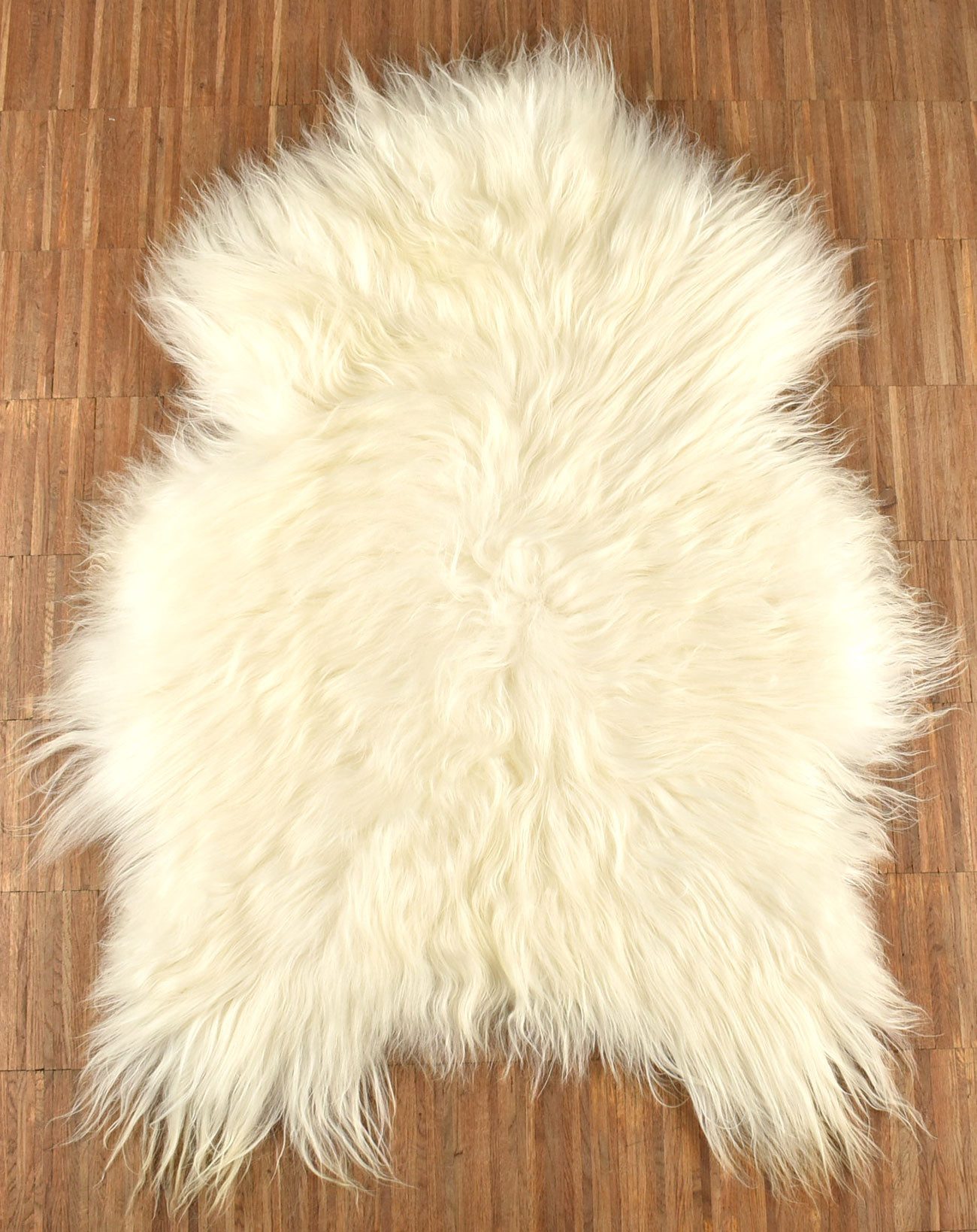 KUHFELL online & NOMAD Fellteppich echtes Island Lammfell langwollig 90-100 cm Schaffell Läufer Teppich, Atmungsaktiv, Feuchtigkeitsregulierend, Antibakteriell