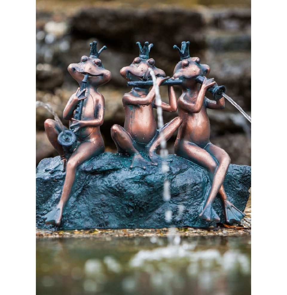 Heissner Teichfigur Heissner Teichfigur mit Speierfunktion