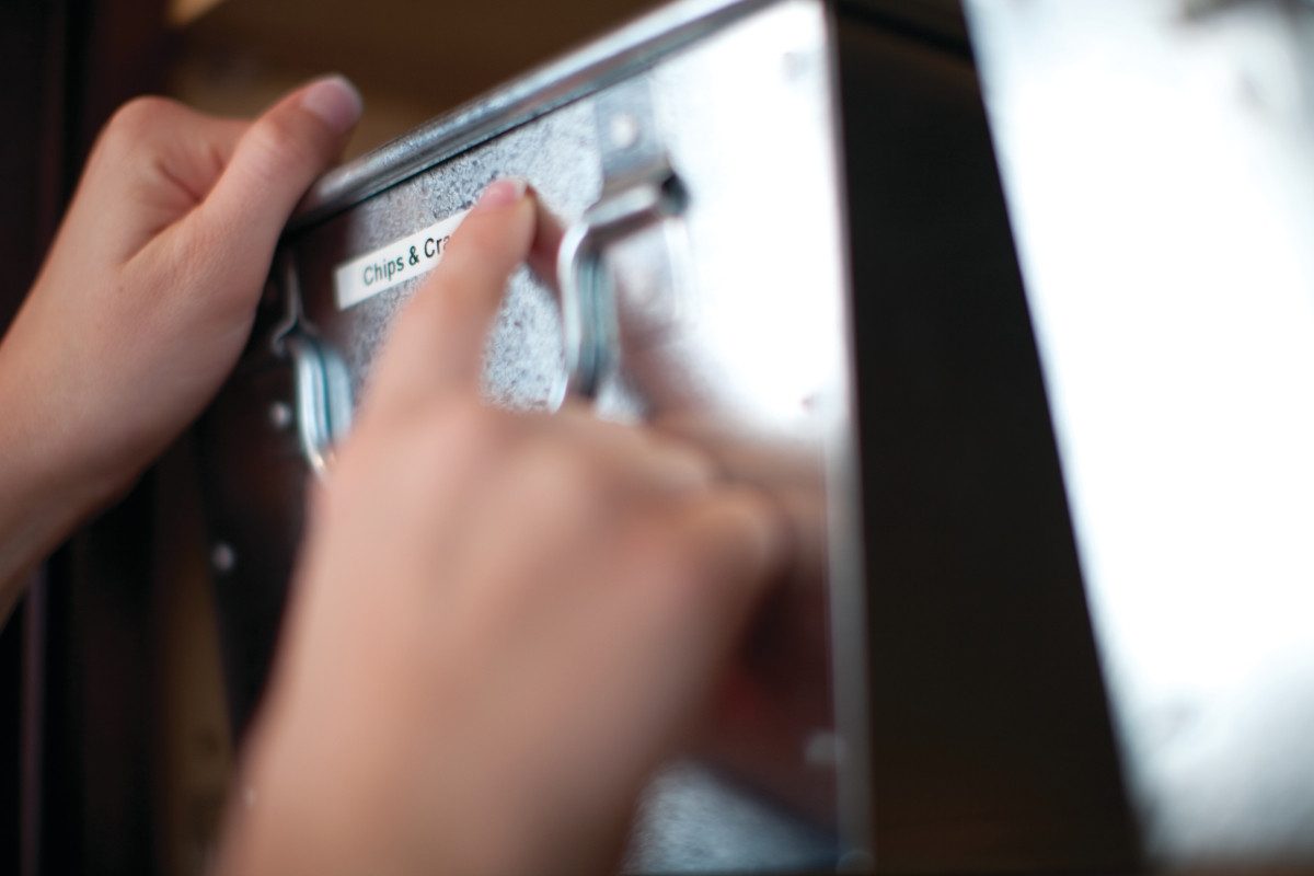 DYMO Beschriftungsband Schriftbandkassette LetraTag 12mm x 4m schwarz auf blau