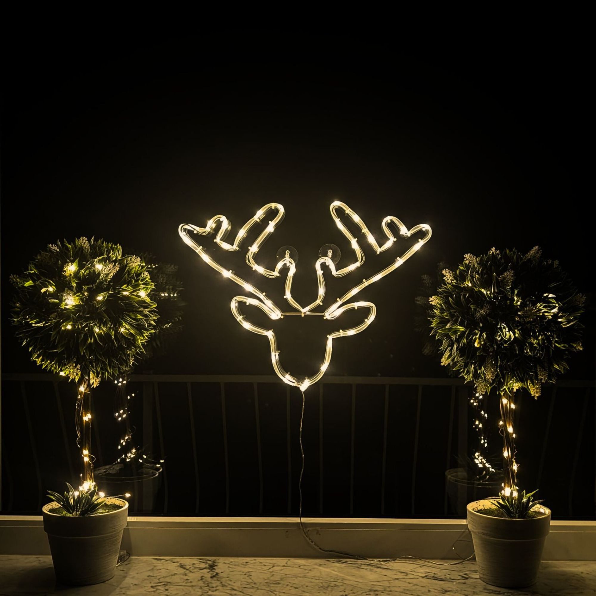 Kamelio LED Fensterbild LED Fensterdeko Weihnachten mit Timer und Batterie Fensterbild, LED, warmweiß