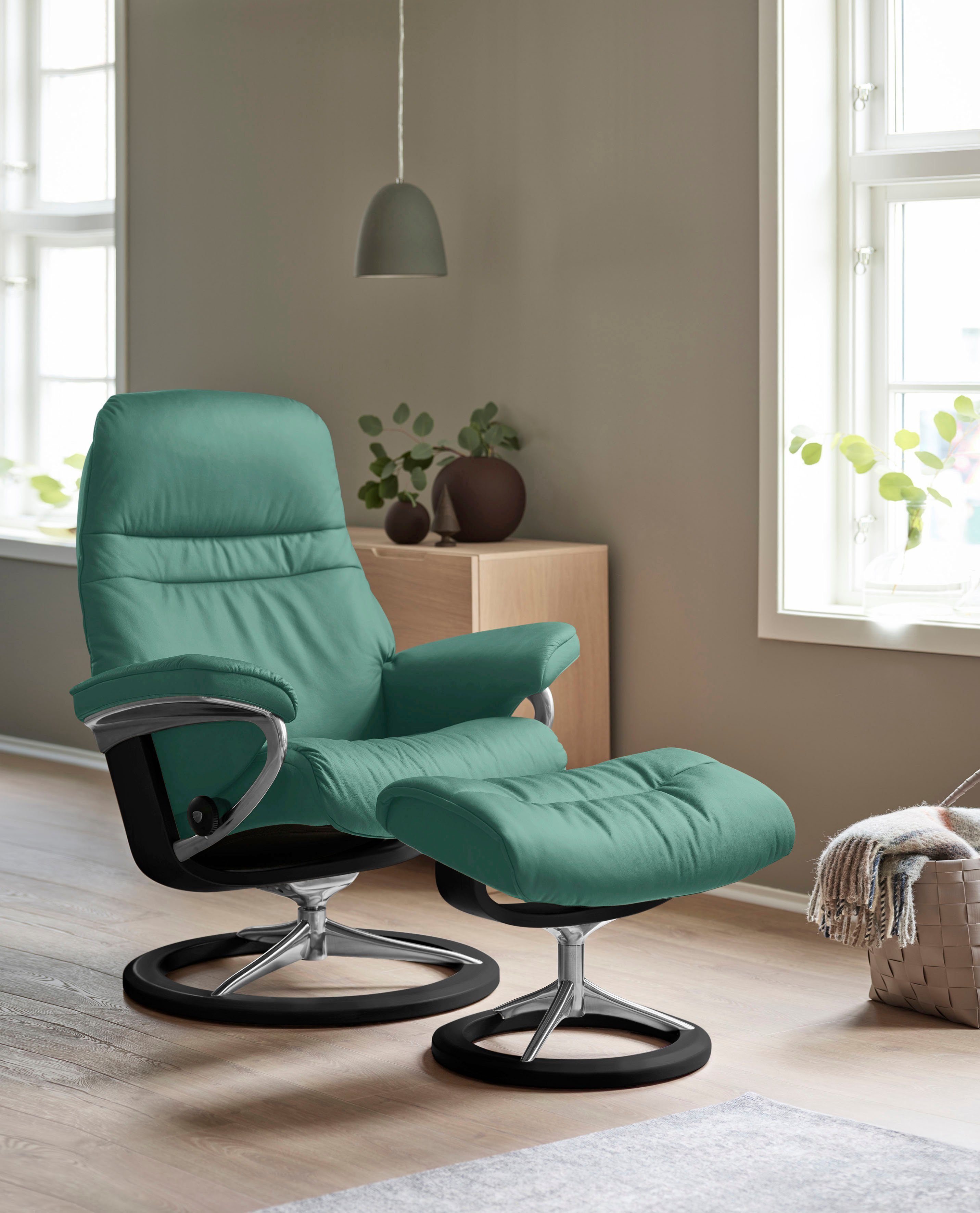 Stressless® Relaxsessel Sunrise (Set, Relaxsessel mit Hocker), mit Signature Base, Größe M, Gestell Schwarz