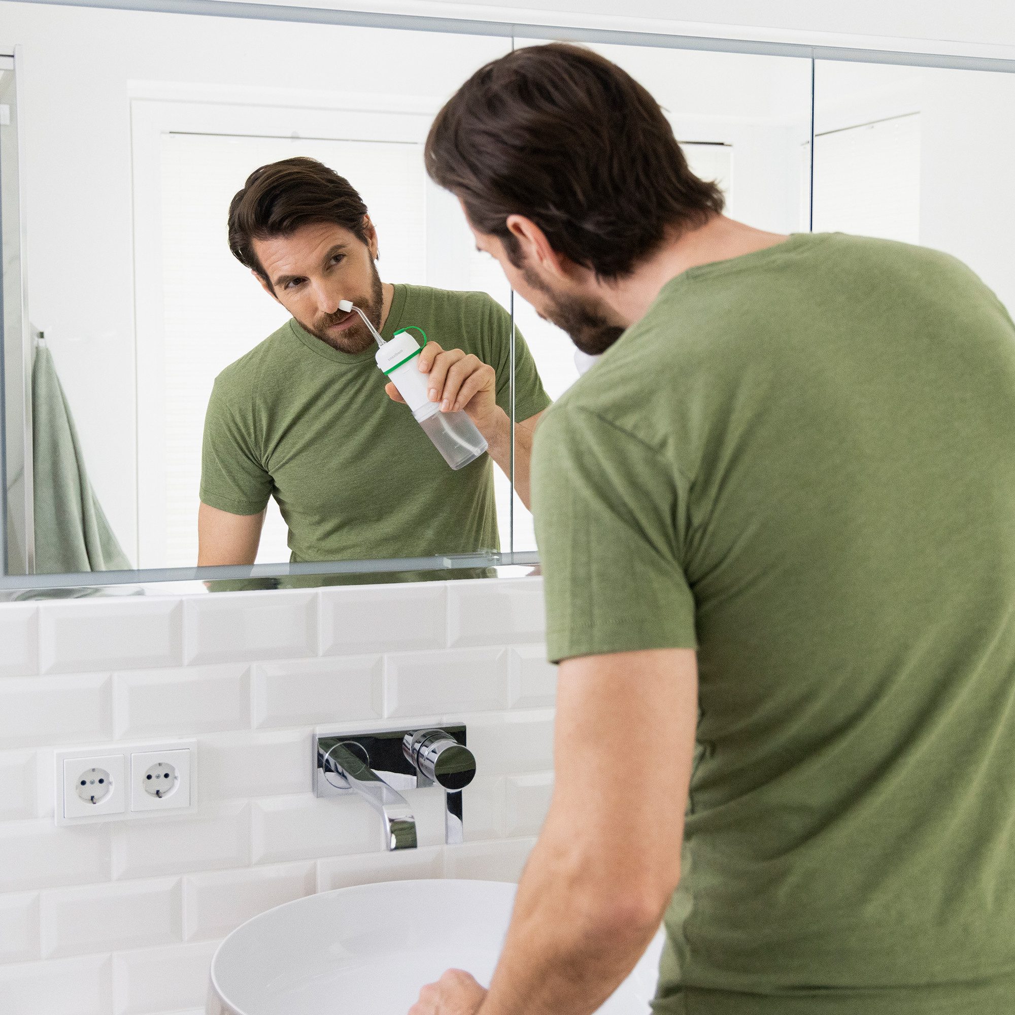 medisana Nasendusche NI 200, faltbare Nasenreinigung gegen Pollen-, Staub- und Schmutzbelastung