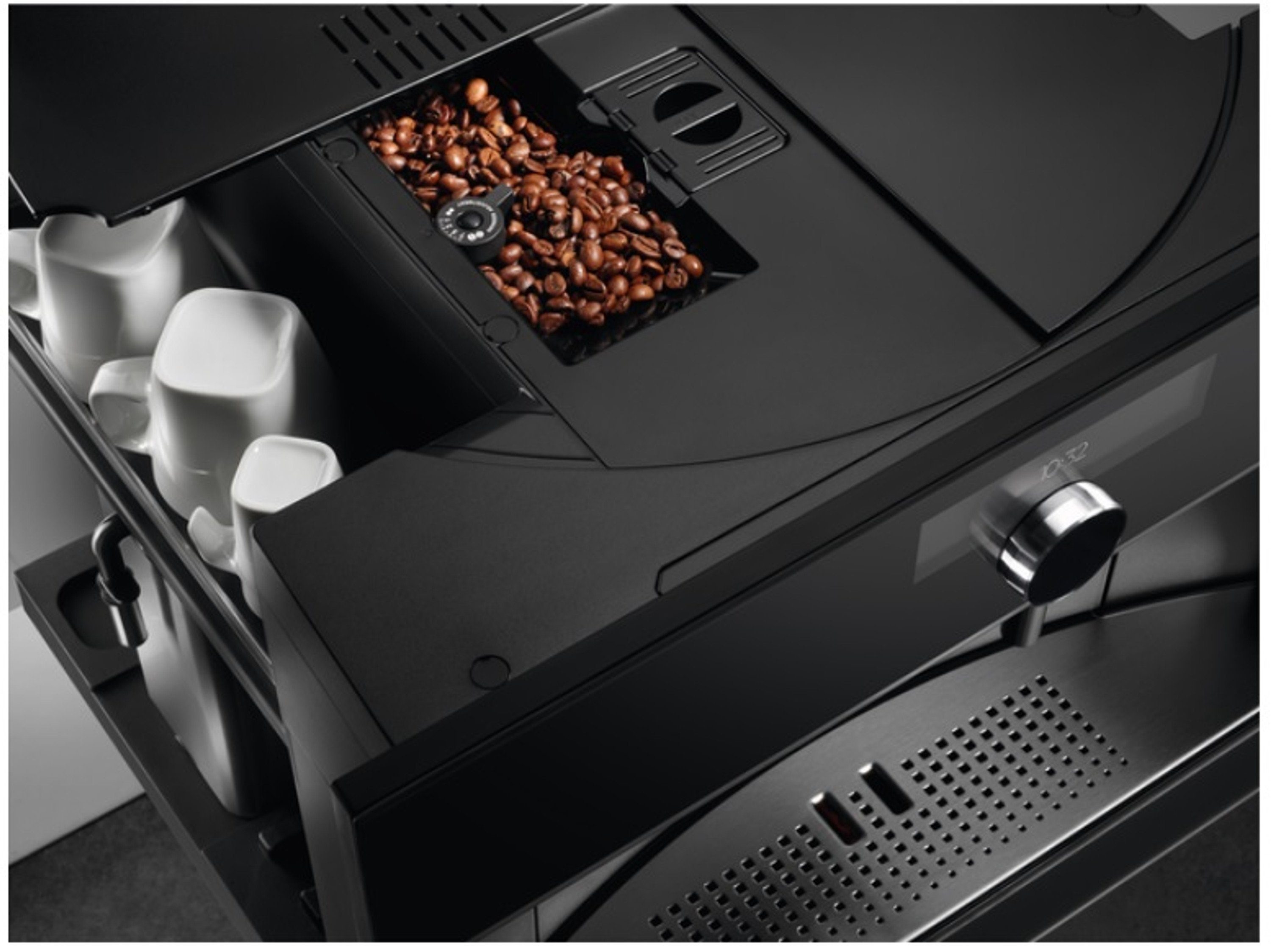 Einbau-Kaffeevollautomat KKK994500B, AEG Premium-Drehwähler Berührungssensor TFT-Farbdisplay mit und