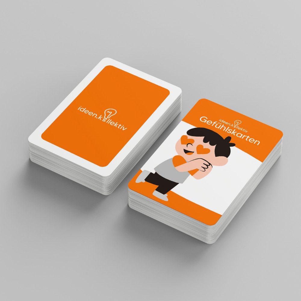ideen.kollektiv Lernspielzeug Gefühlskarten Set – 28 Emotionskarten & 4 doppelseitige Symbolkarten (für Coaching, Therapie & Pädagogik, Mehrsprachige Gefühls-Visualisierung für Teambuilding & Gruppenarbeit)