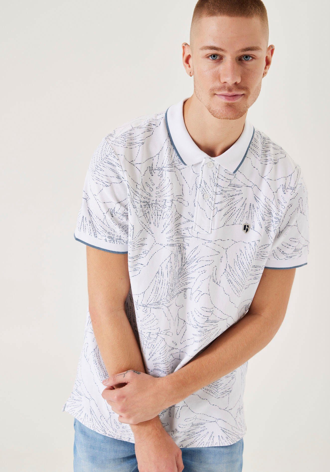 Garcia Poloshirt mit floralem Allovermuster white