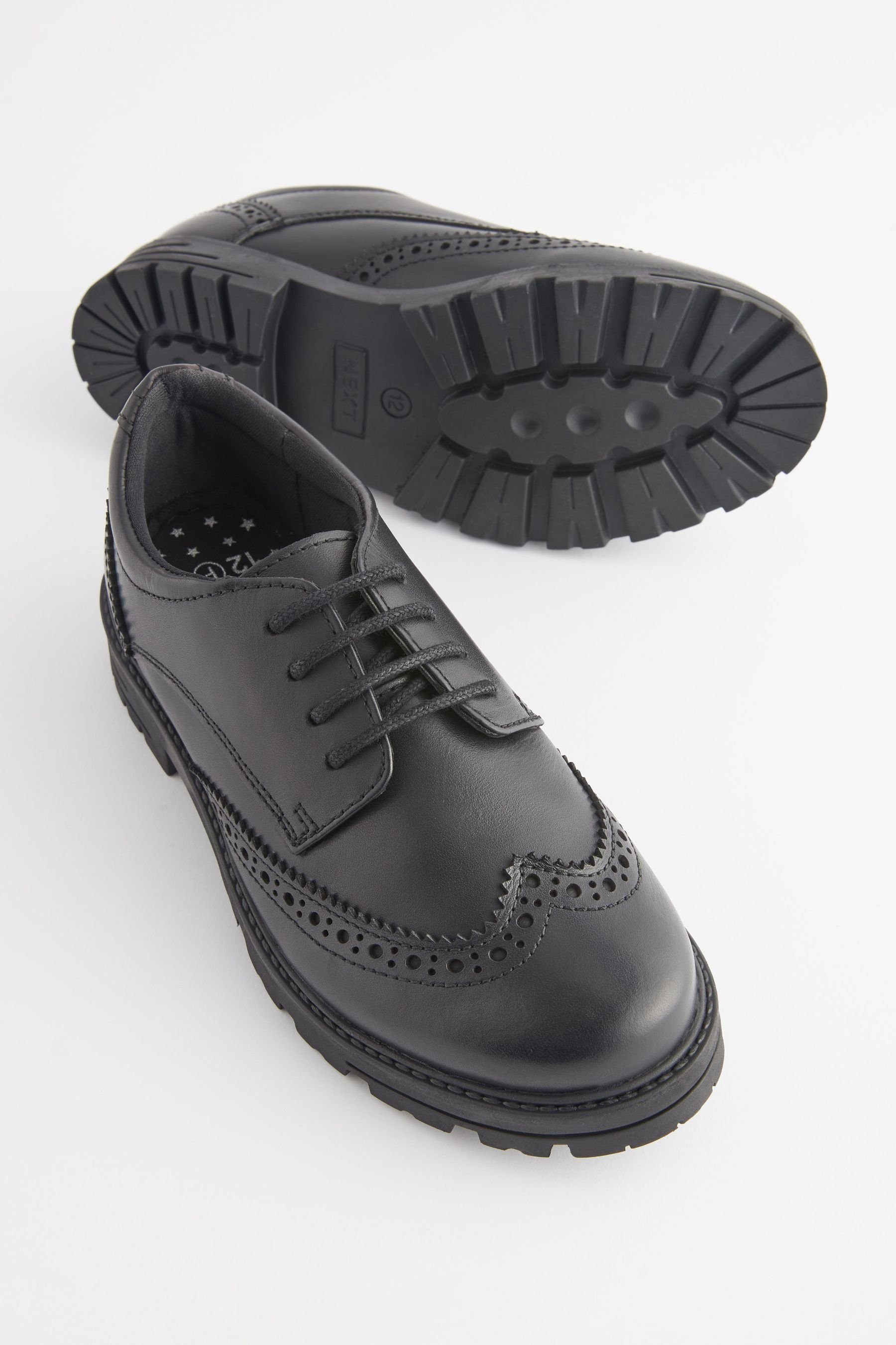 Next Markante Schnür-Brogues aus Leder, weite Passform Budapester (1-tlg)