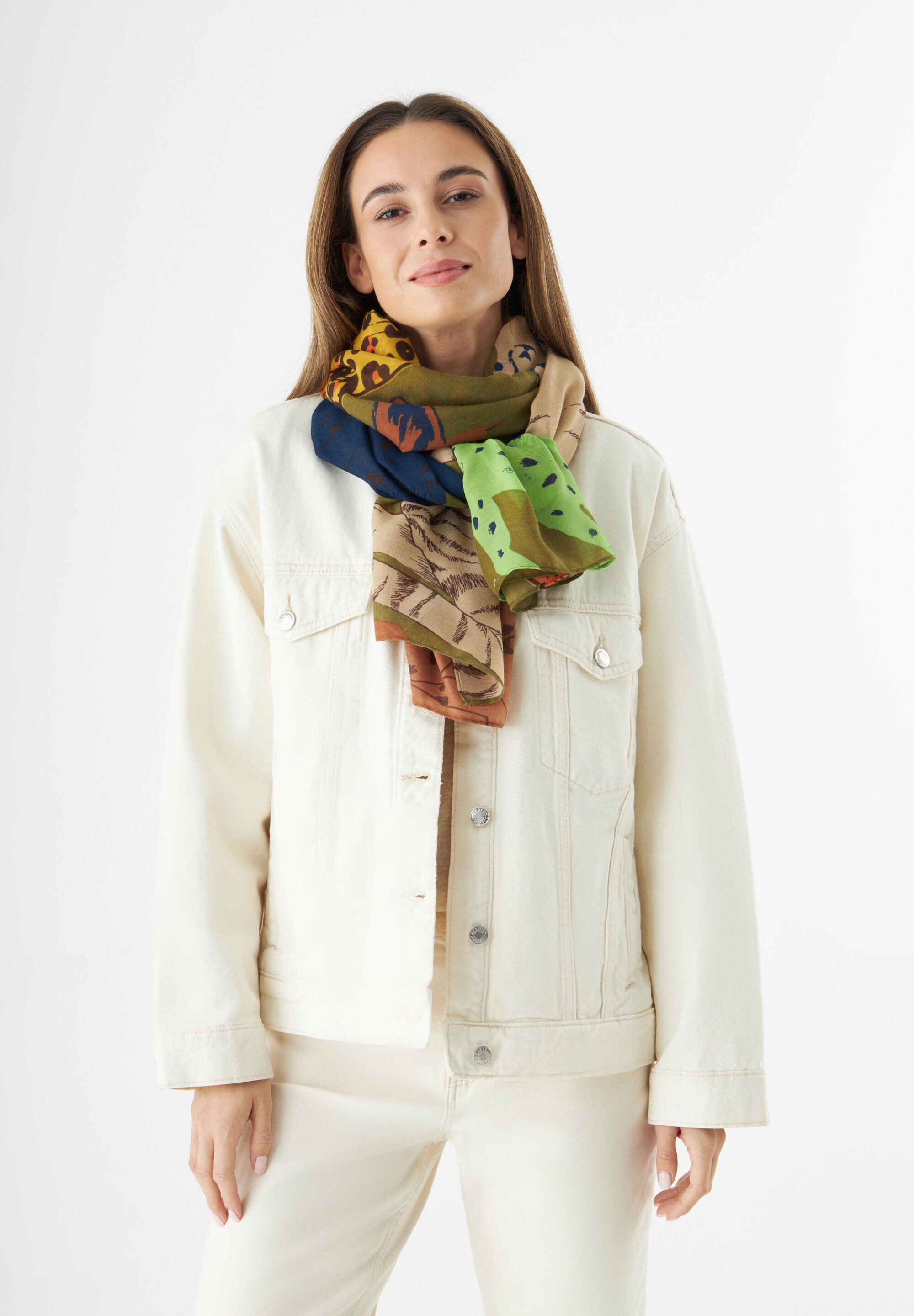 Codello Modeschal, (1-St), Plakative Leo- und Tiger-Motive