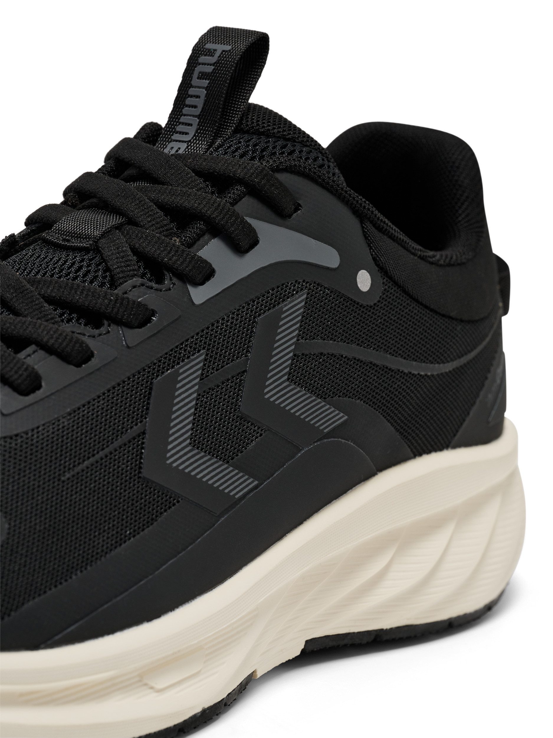 hummel FOCUS 8000 Sneaker atmungsaktives Obermaterial, hoher Dämpfungsgrad, Schnürung – Bild 5 von 5