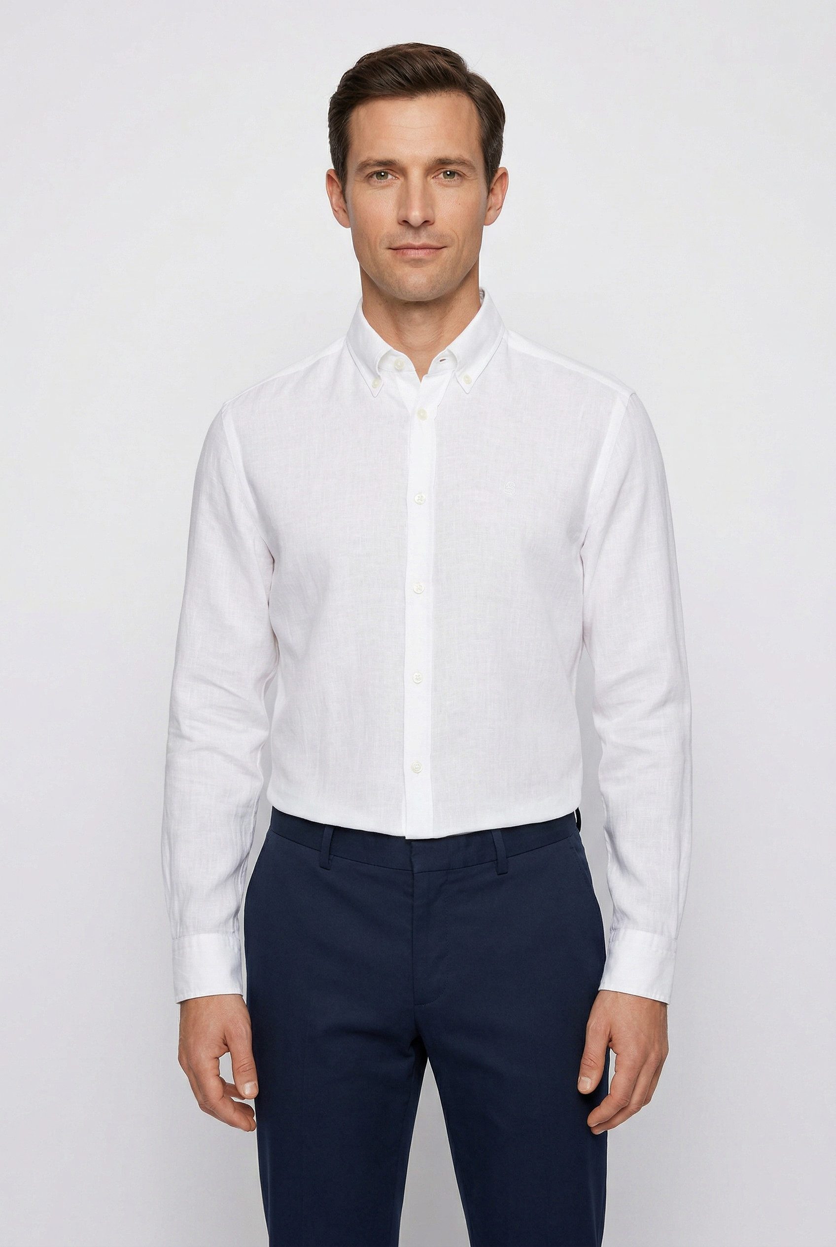 BOSS Leinenhemd LIAM 100% Leinen mit Button-Down-Kragen, regular fit