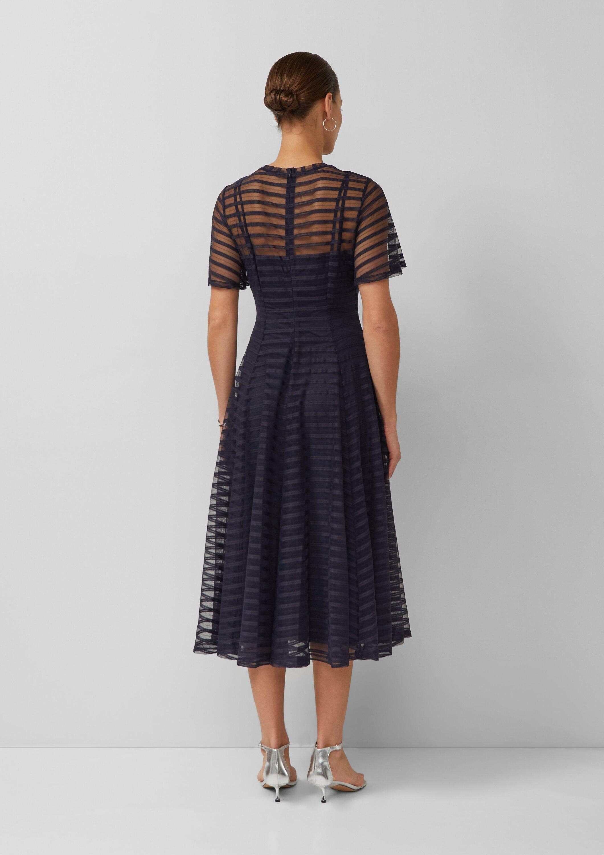 s.Oliver Midikleid Kleid Maxikleid aus Mesh mit Reißverschluss und Unterkleid