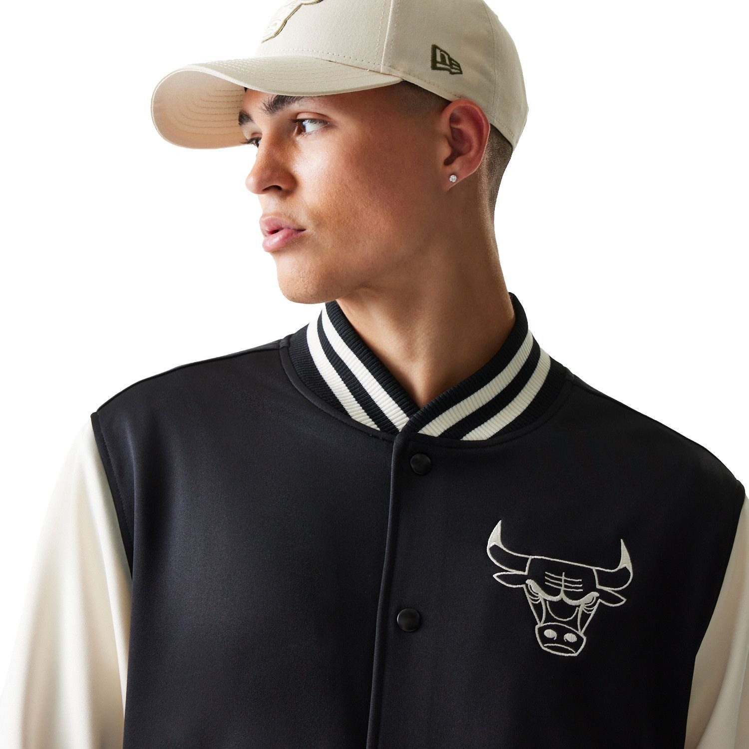 New Era Bomberjacke College Chicago Bulls