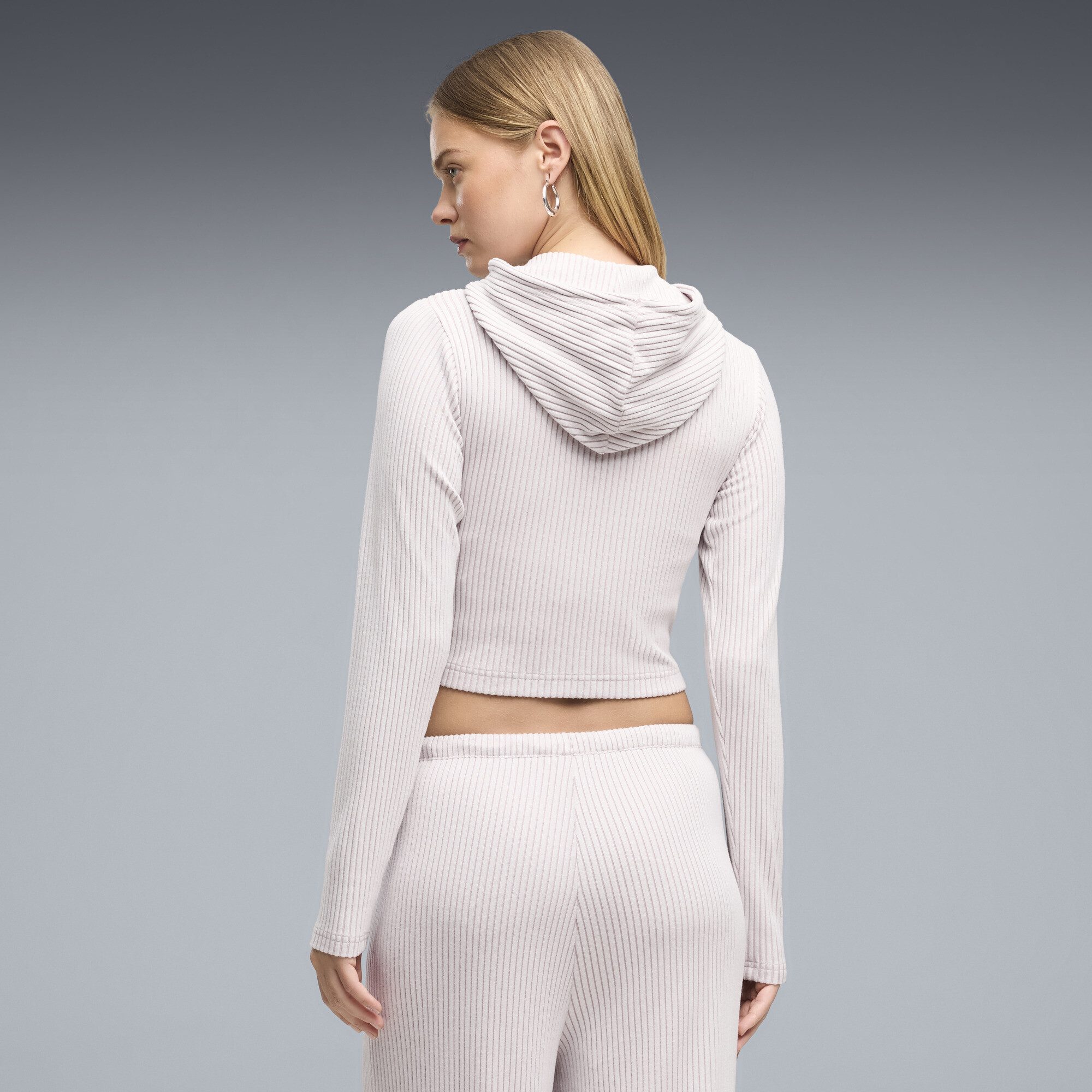 PUMA Hoodie Essentials Slim Gerippte Kapuzenjacke Damen