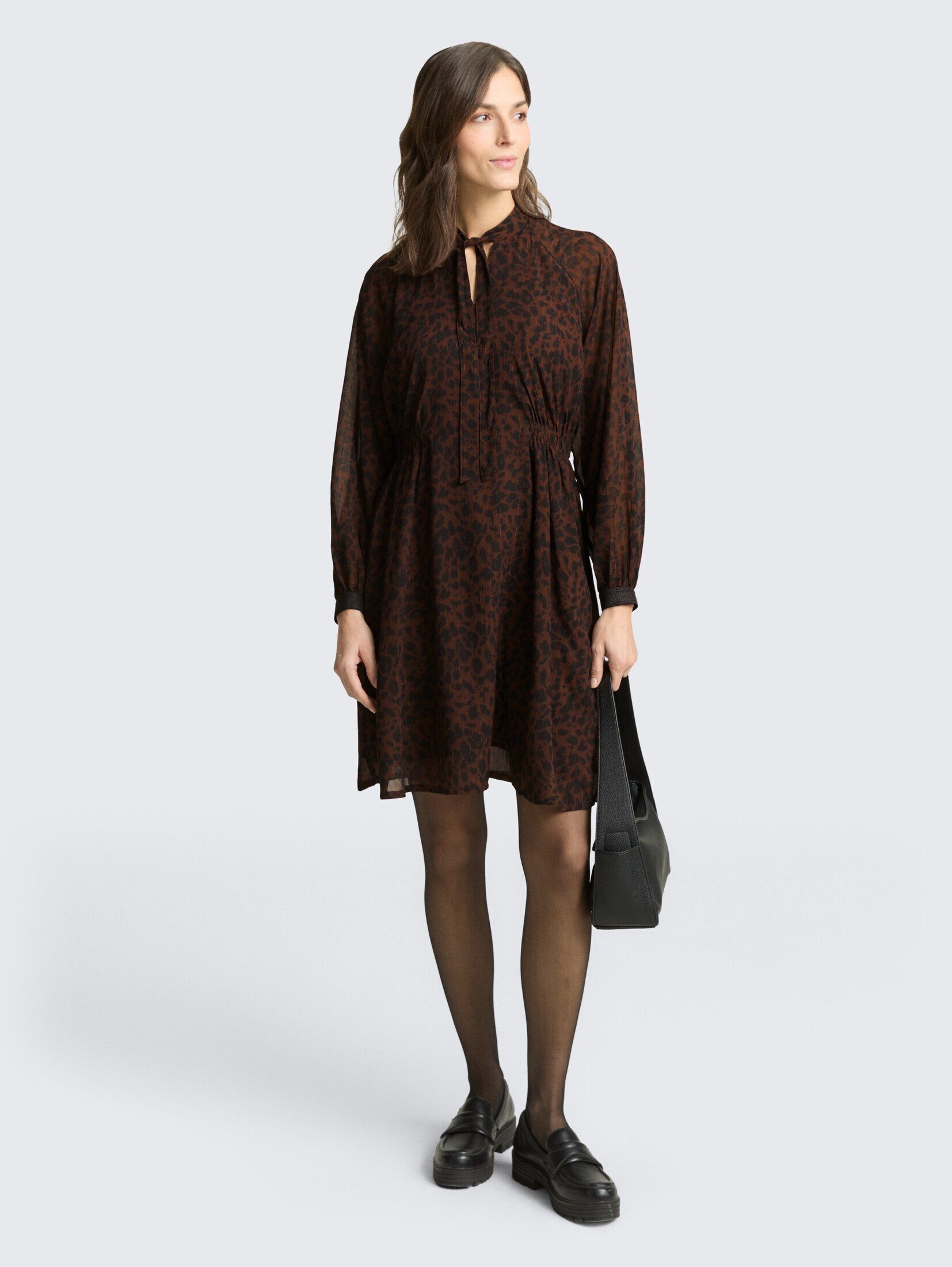 TOM TAILOR Sommerkleid Kleider & Jumpsuits Chiffon-Kleid mit Leo-Print