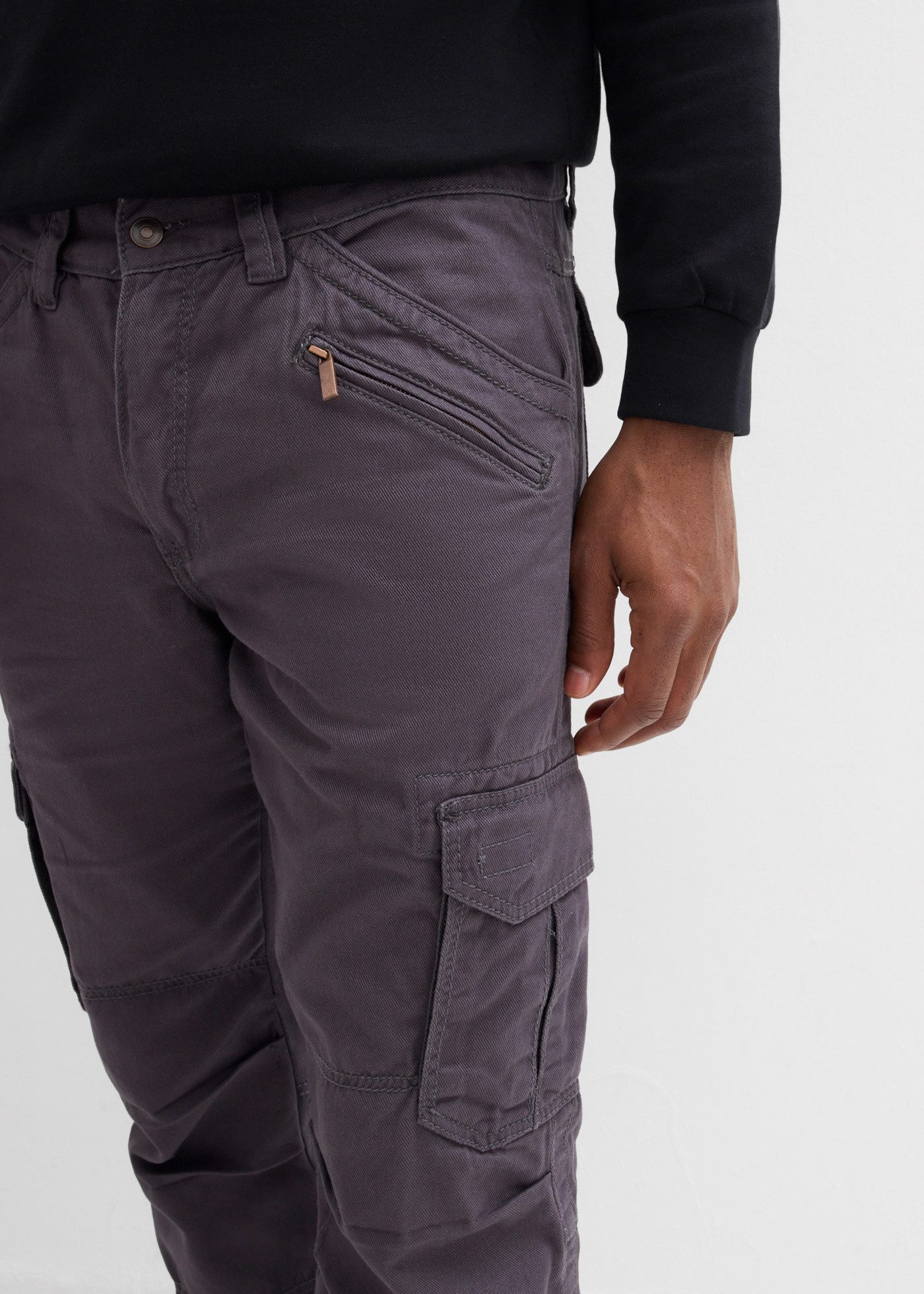 bonprix Cargohose (1-tlg) aus Baumwolle, mit Reißverschlussdetail, relaxed fit Passform