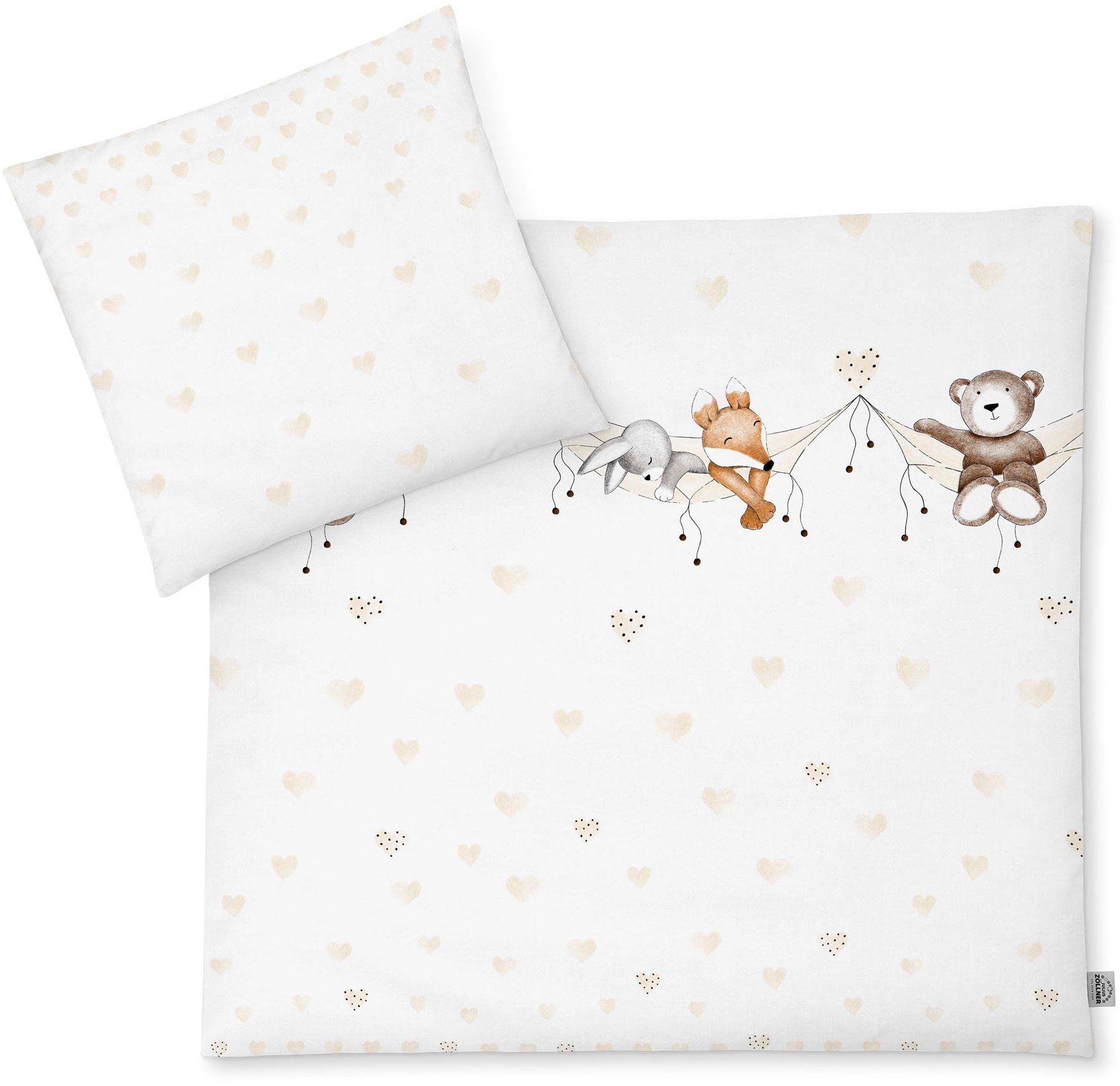Julius Zöllner Kinderbettwäsche Schlummerbande, 80x80 cm für Wiegen, Stubenwagen und Kinderwagen, Renforcé, 2 teilig, in 100x135cm passt in Babybetten von 70x140 und 60x120 cm