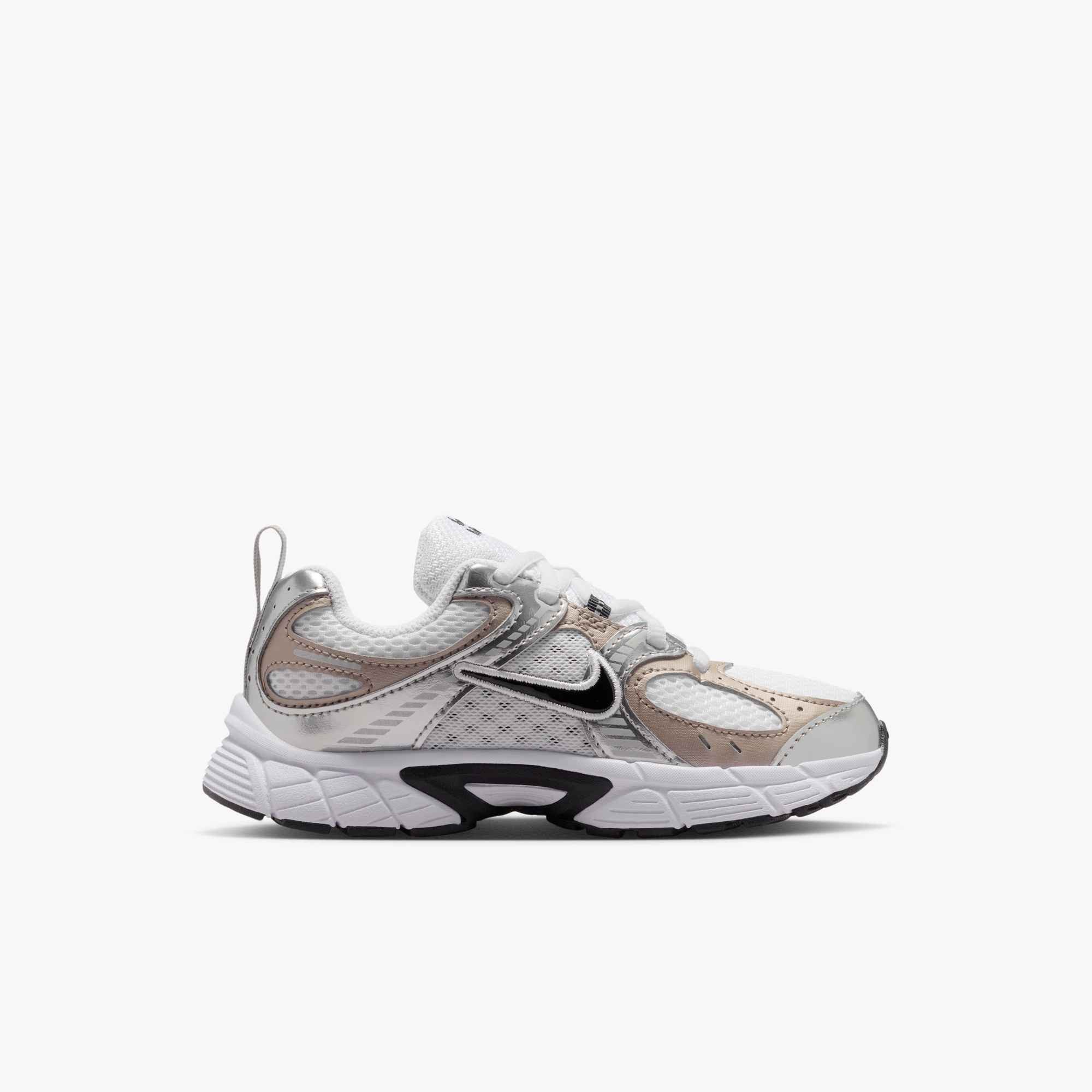 Nike Sportswear V5 RNR (PS) Sneaker inspiriert vom Design des Y2K Nike Vomero 5