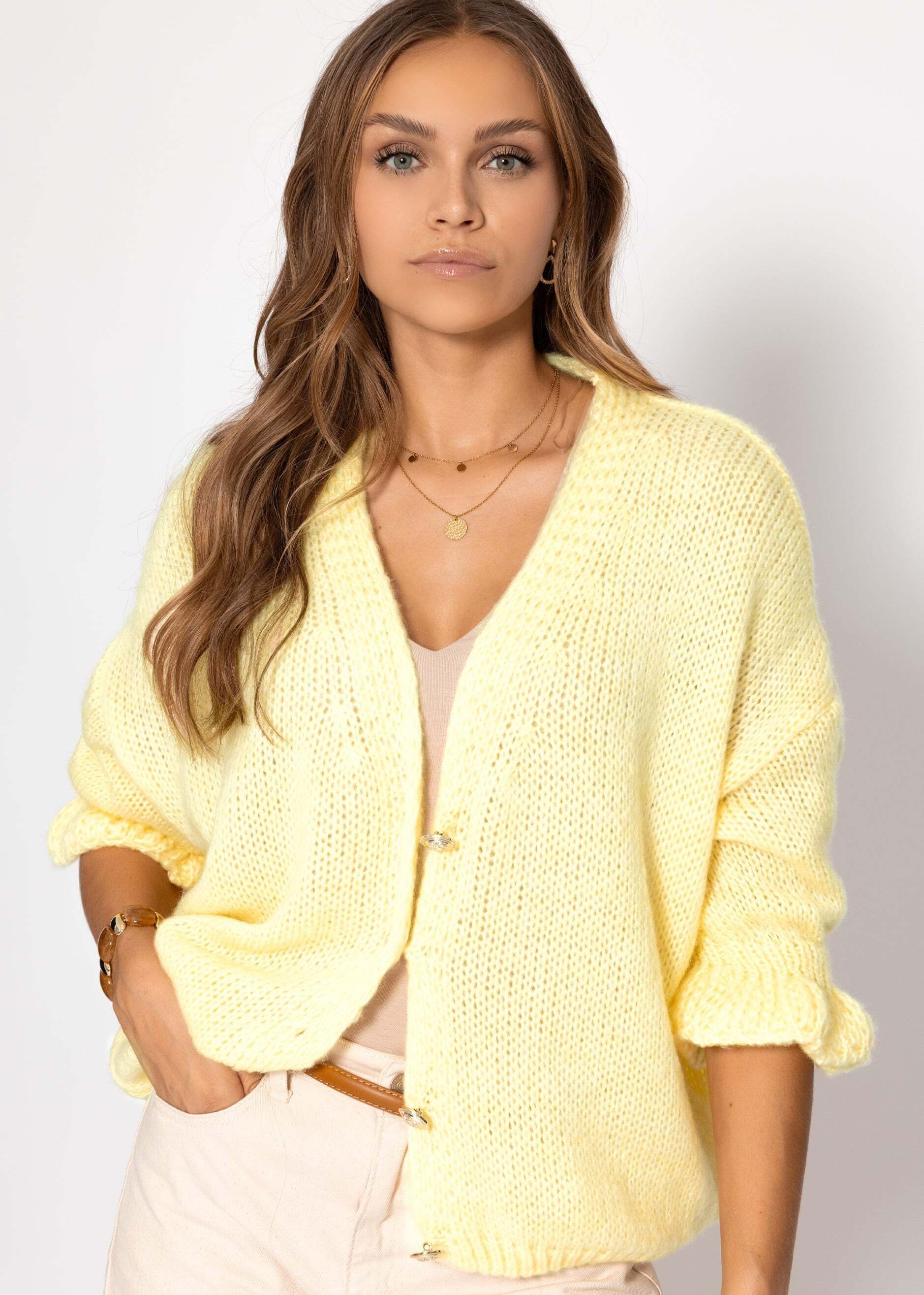 SASSYCLASSY Cardigan Cardigan mit 3/4-Ärmeln für Damen Cozy Cardigan mit Ballonärmeln und Knopfleiste Taupe Schwarz Gelb
