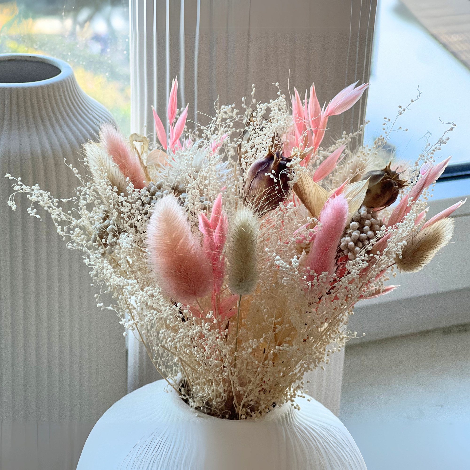 Trockenblume Trockenblumenstrauß Deko im Boho-Stil Trockenblumen Bouquet Mini Lagurus (Bunny Tails), Limonium, Phalaris, Hortensien, Gypsophila, Layba, Getrocknete & konservierte Naturblumen