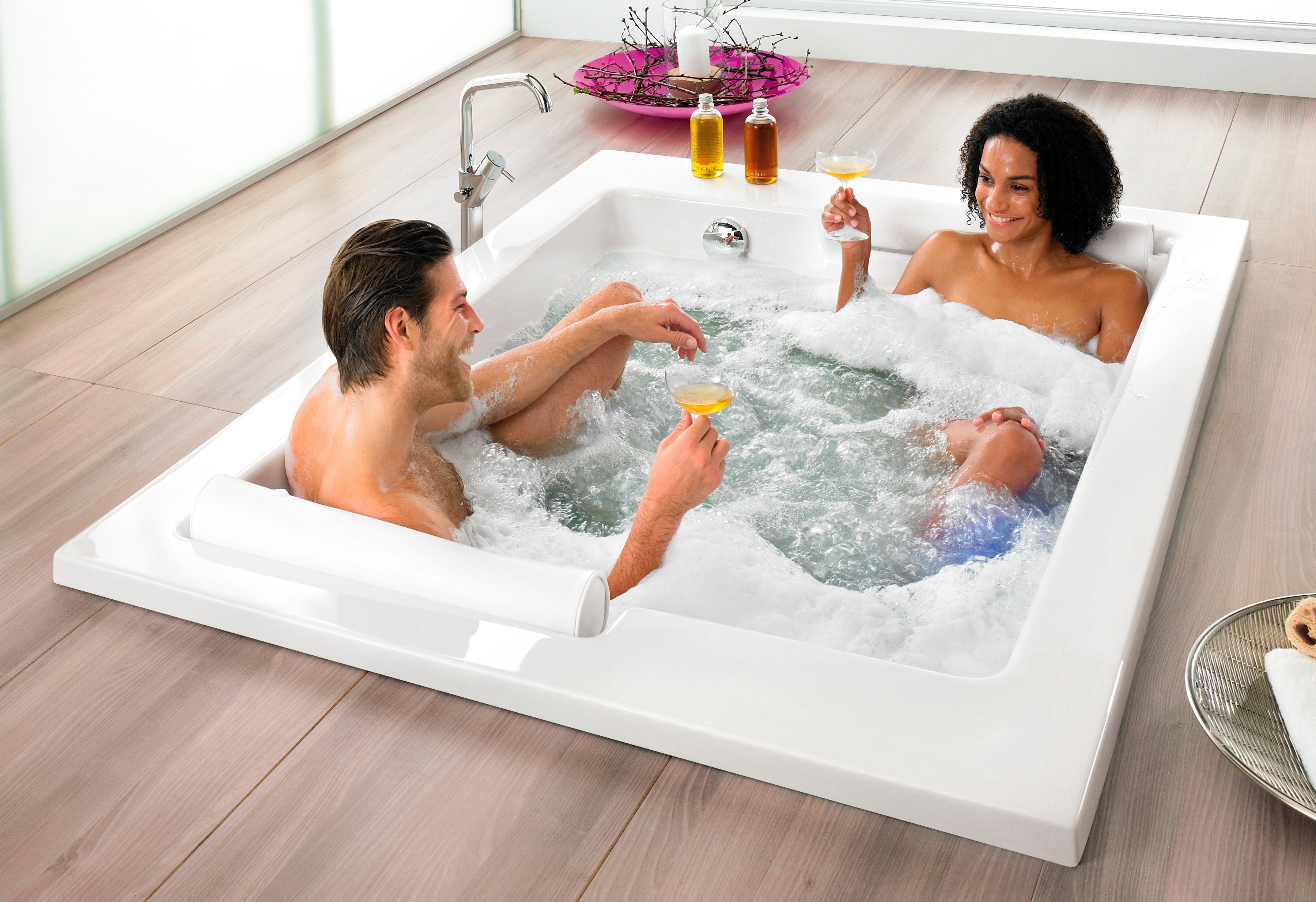 OTTOFOND Whirlpool-Badewanne Maharaja, (Komplett-Set, 1-tlg), Typ Exklusiv  chrom und zwei Nackenrollen