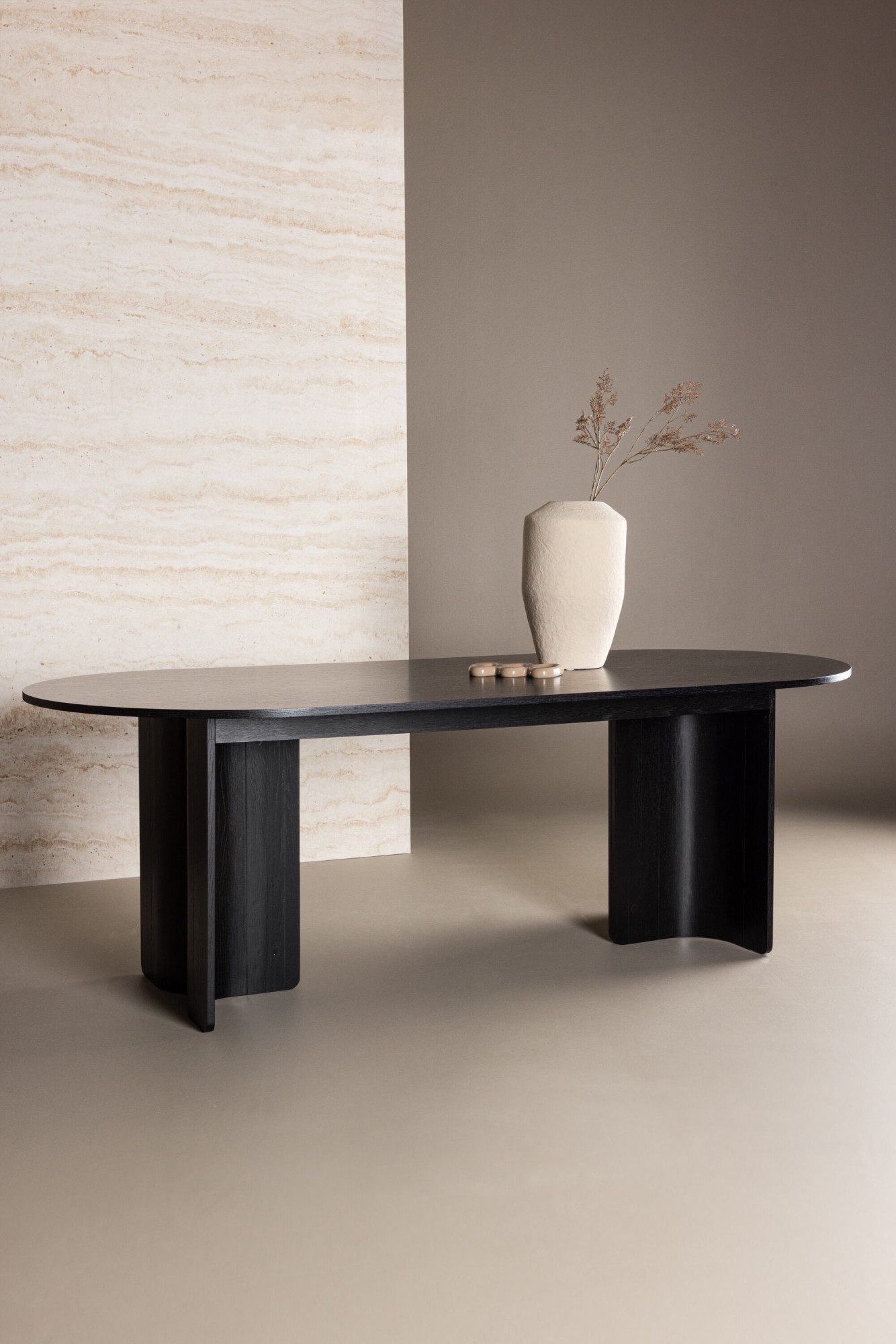 Venture Home Esstisch Tyresö, ovaler Esstisch in elegantem Schwarz, 220 × 100 cm, Esszimmertisch, MDF, hell, pflegeleicht