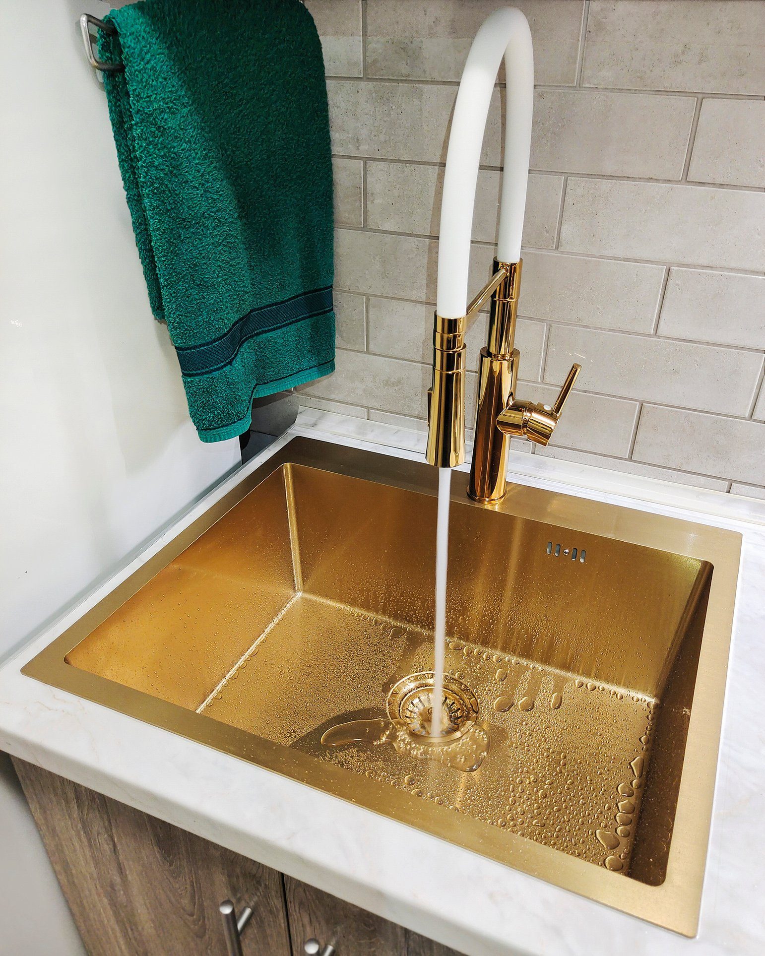 KOLMAN Wasserhahn Küchenmischer in SHIRE Küchenarmatur Weiß-Gold Küche für