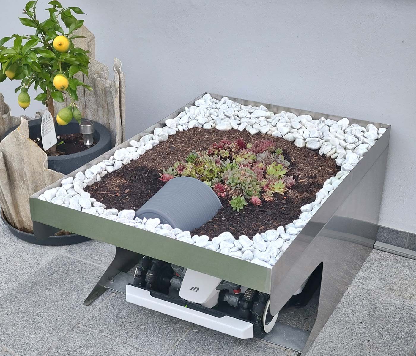 MCW Mähroboter-Garage MCW-G60-XL, BxTxH... MCW Mähroboter-Garage MCW-G60-XL, BxTxH...