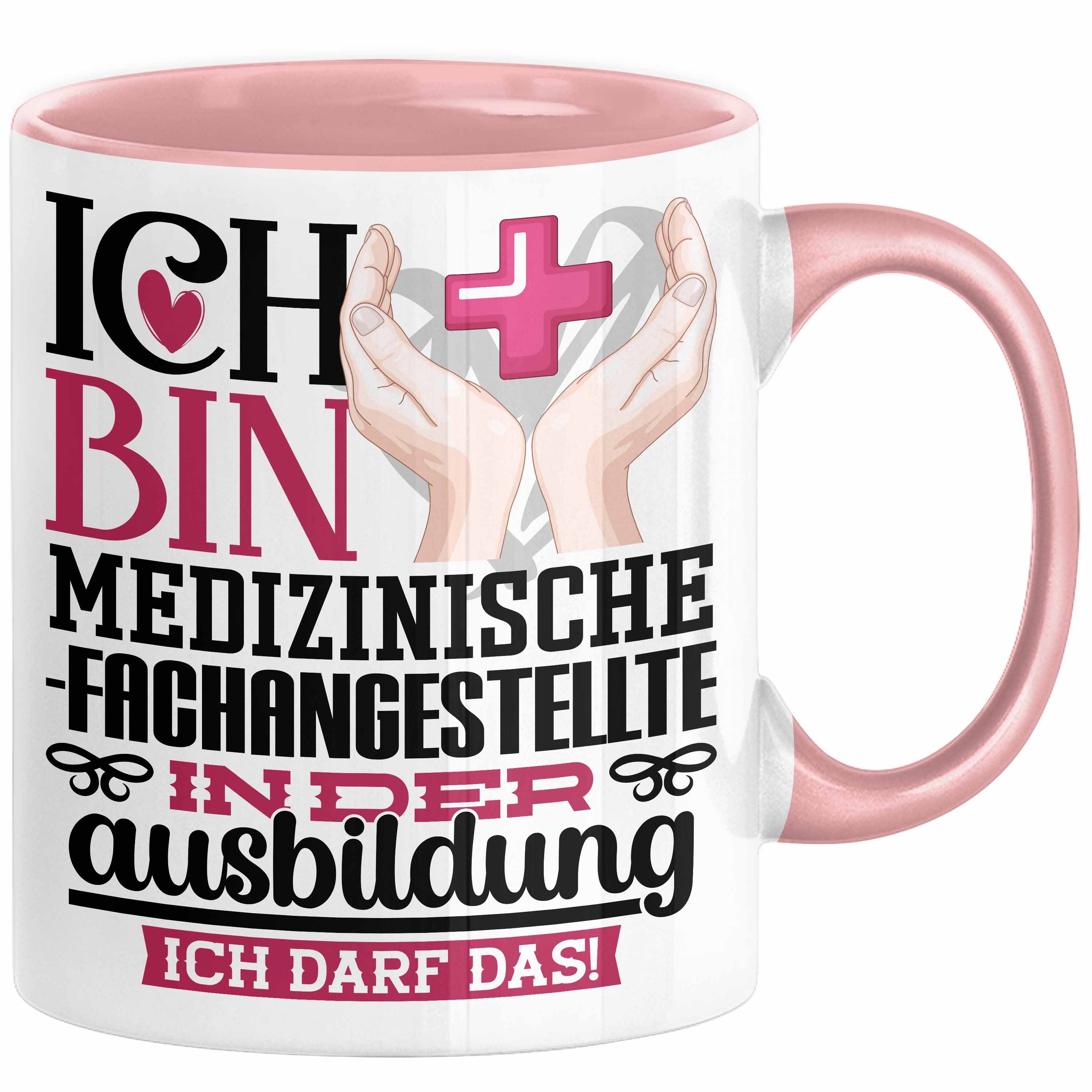 Trendation 'Ich Darf Komisch Sein – Ich Bin Die Pflegefachkraft' Tasse – Geschenk Für MFA, Pflegekräfte
