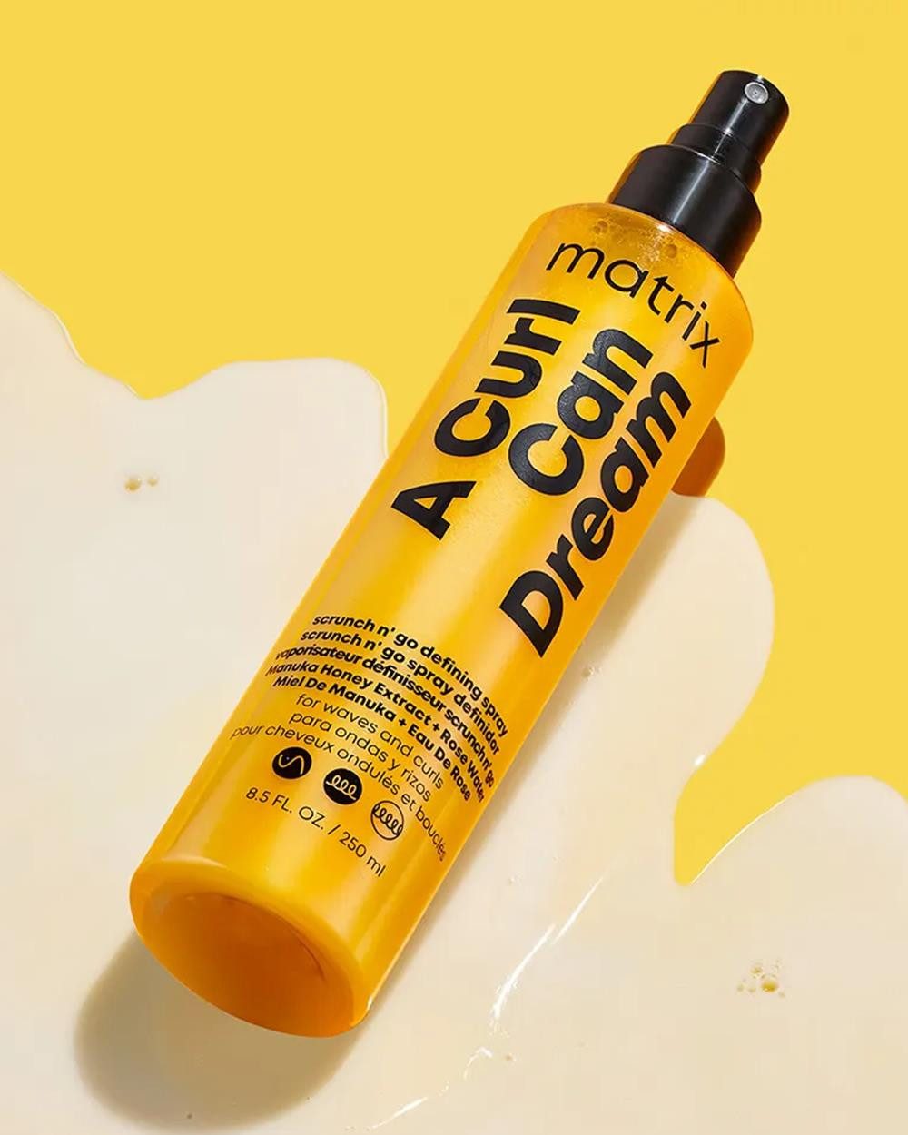 MATRIX Leave-in Pflege Matrix A Curl Can Dream Scrunch N' Go Defining Spray für Locken und, Packung, spendet Feuchtigkeit, definiert Locken und reduziert Frizz
