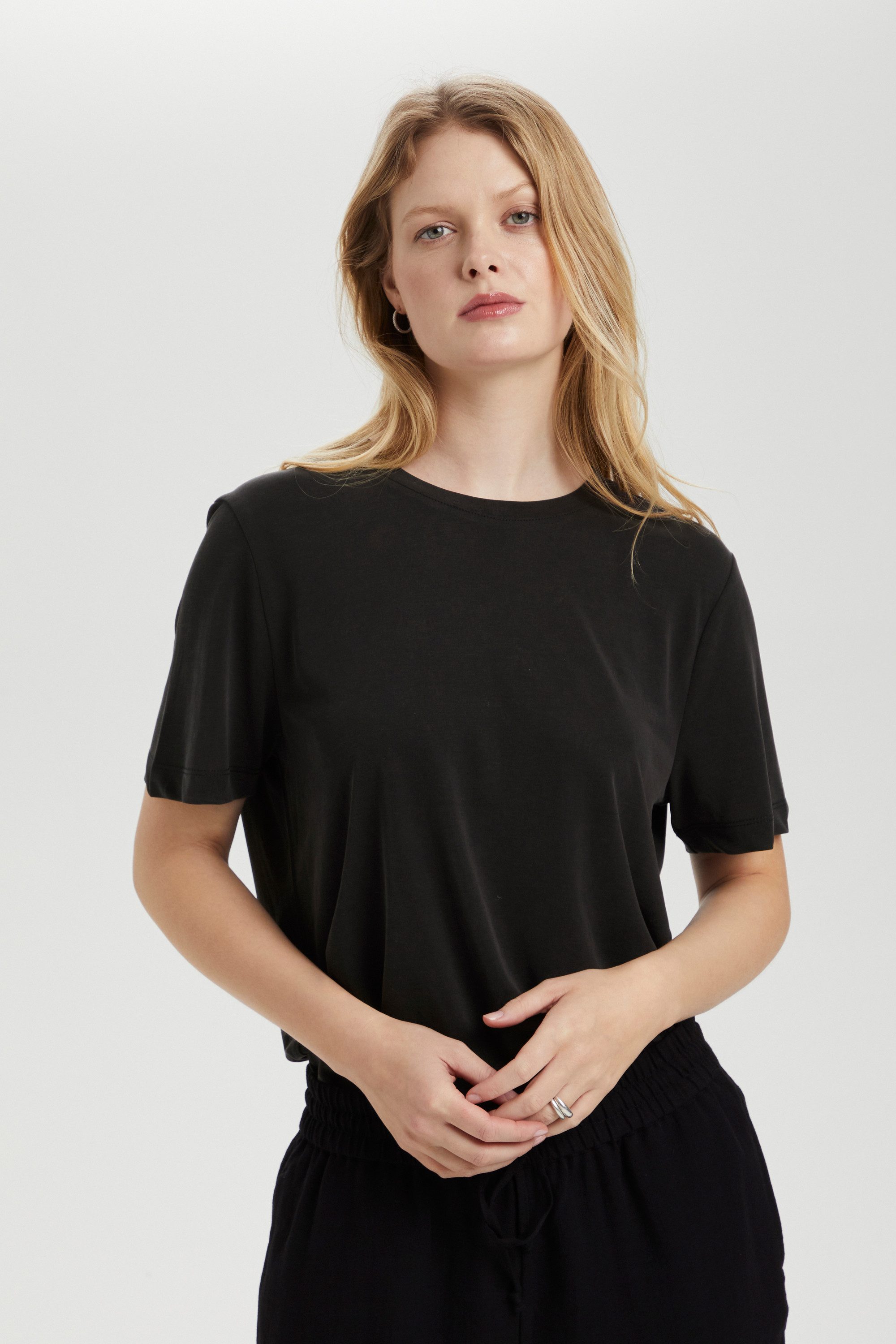 SOAKED IN LUXURY T-Shirt T-shirt SLColumbine