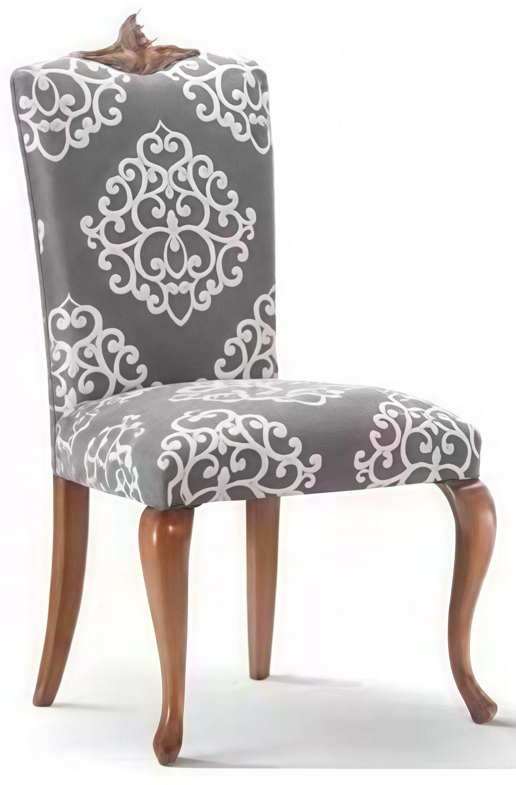 Xlmoebel Polsterstuhl Eleganter Holzstuhl im klassischen Design für stilvolle Esszimmer (1 St), Hergestellt in Europa