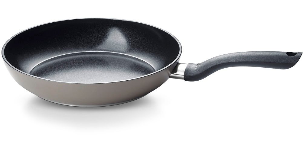 Fissler Bratpfanne Pfanne Essential, Aluminium (1-tlg), Made in Germany, HERGESTELLT OHNE PFAS/PTFE, KERAMIK-BESCHICHTET
