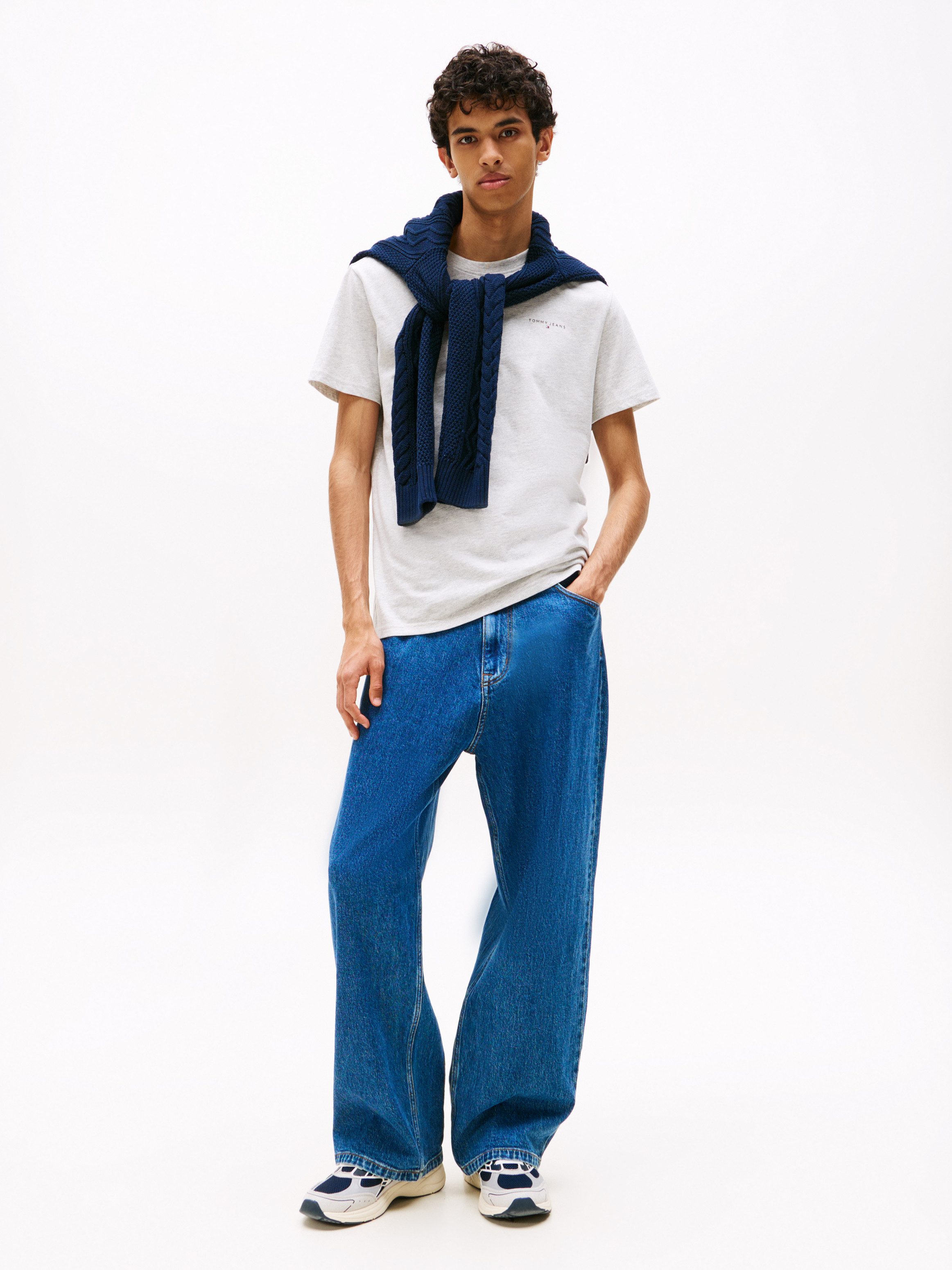 Tommy Jeans T-Shirt TJM SLIM LINEAR CHEST TEE EXT Mit Rundhalsausschnitt günstig online kaufen