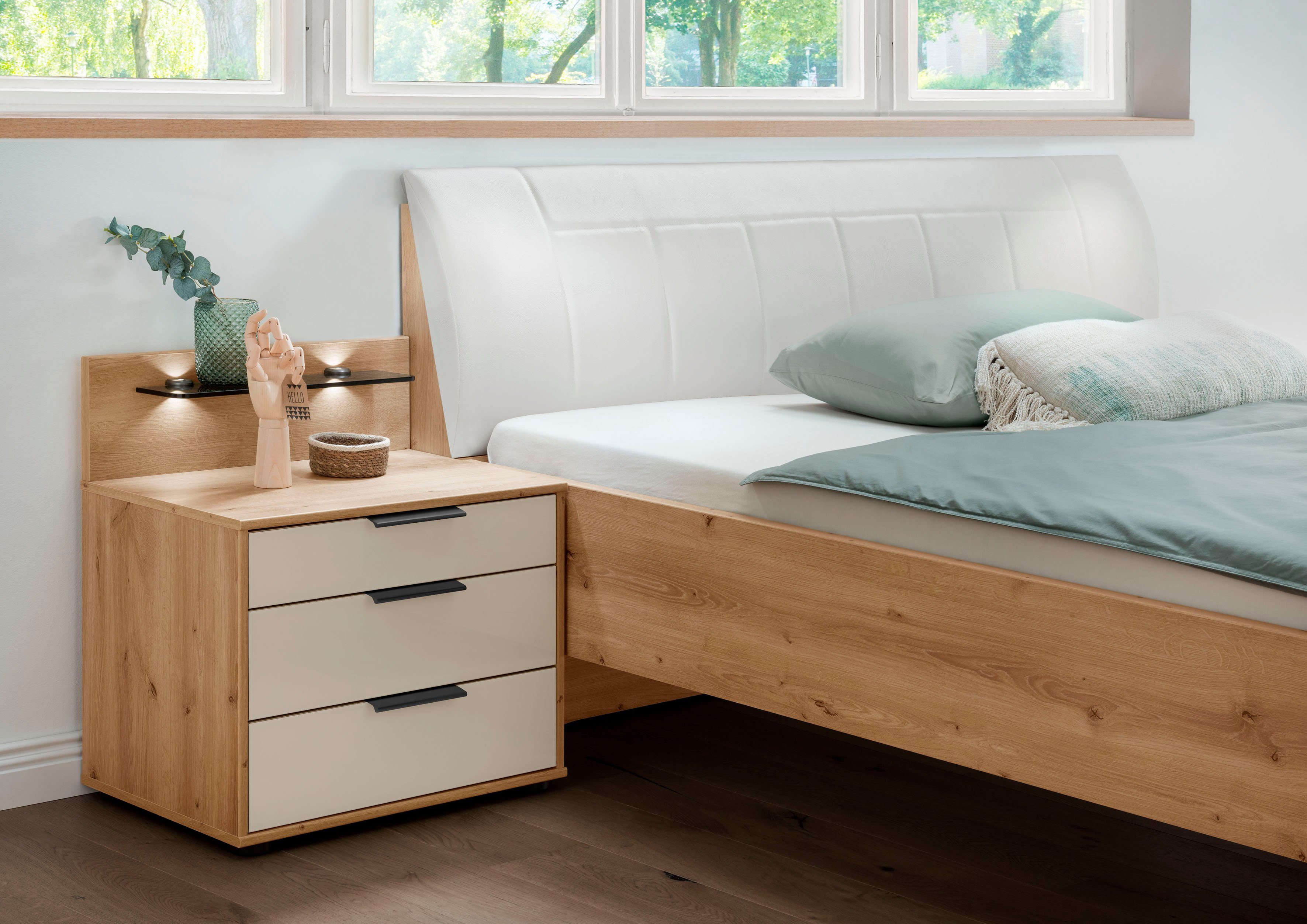 WIEMANN Futonbett Monaco, Bettgestell, Bettrahmen, komfortables Polsterkopfteil (4-fache Liegehöhenverstellung, MADE IN GERMANY), Polsterkopfteil aus Kunstleder, verschiedene Größen, in Komforthöhe