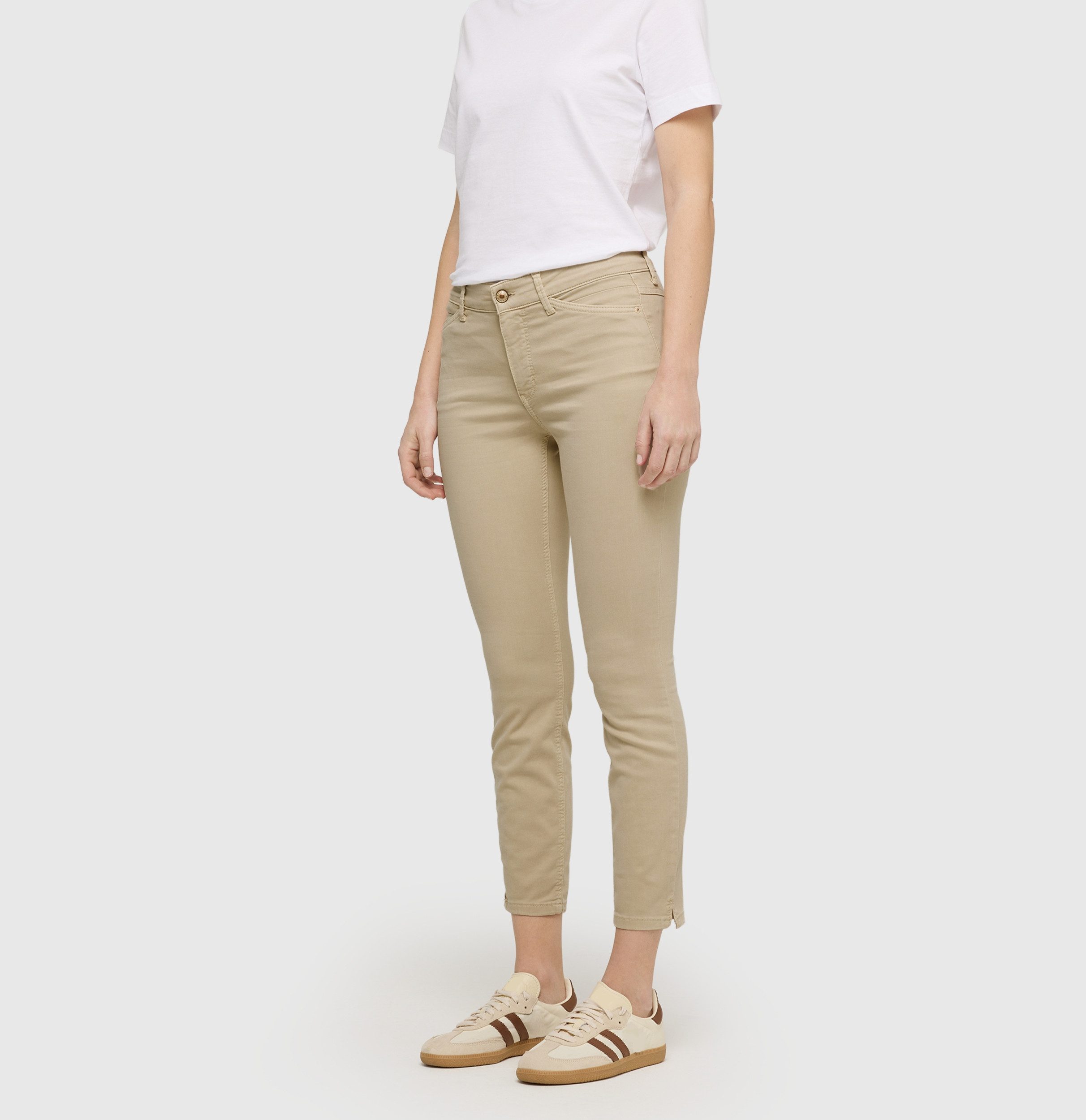 MAC 7/8-Jeans DREAM SUMMER. Reduzierter Preis € 78,96. Unverbindliche Preisempfehlung € 99,95