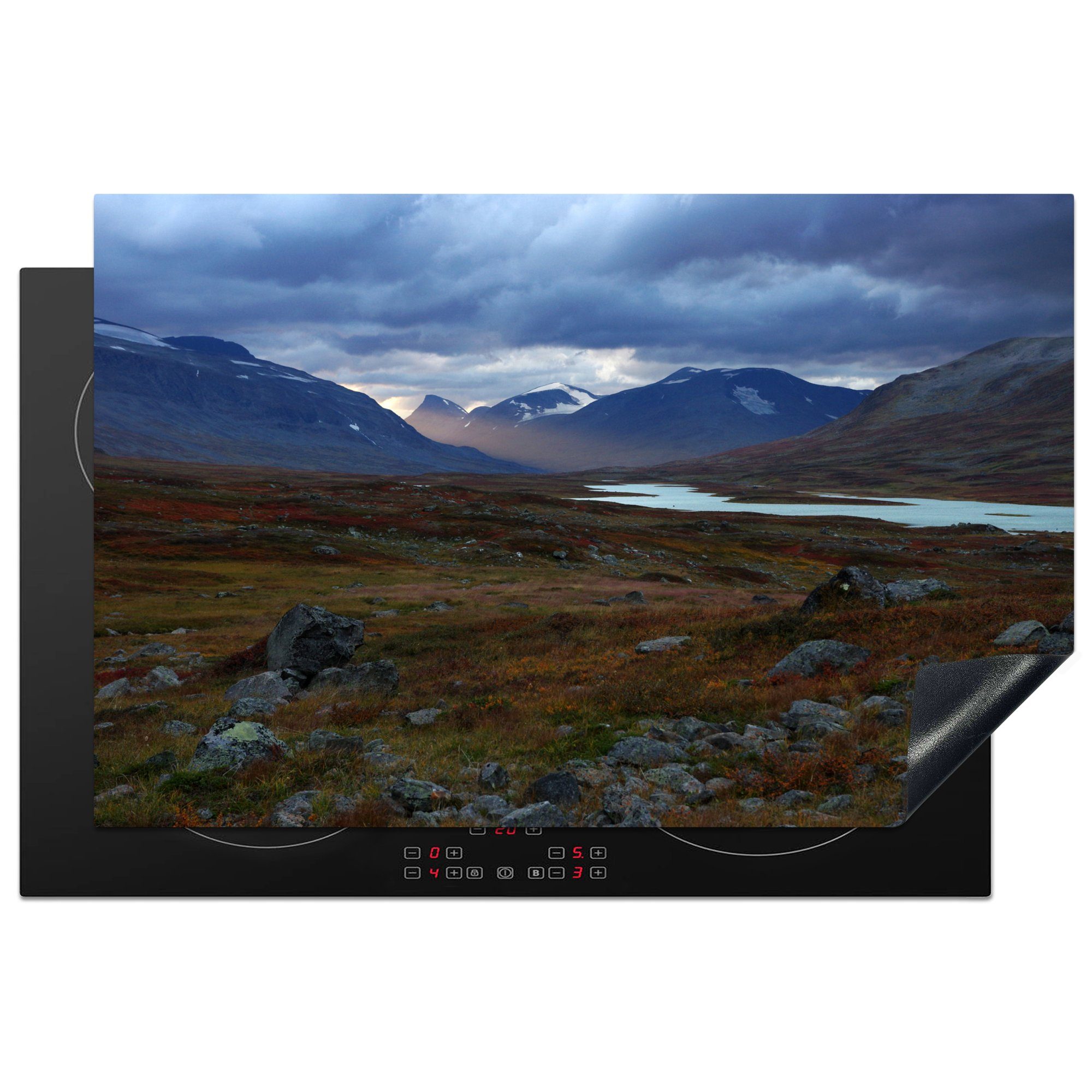 MuchoWow Herdblende-/Abdeckplatte Gebirgszüge und Seen im Sarek-Nationalpark in Schweden, Vinyl, (1 tlg), 81x52 cm, Induktionskochfeld Schutz für die küche, Ceranfeldabdeckung